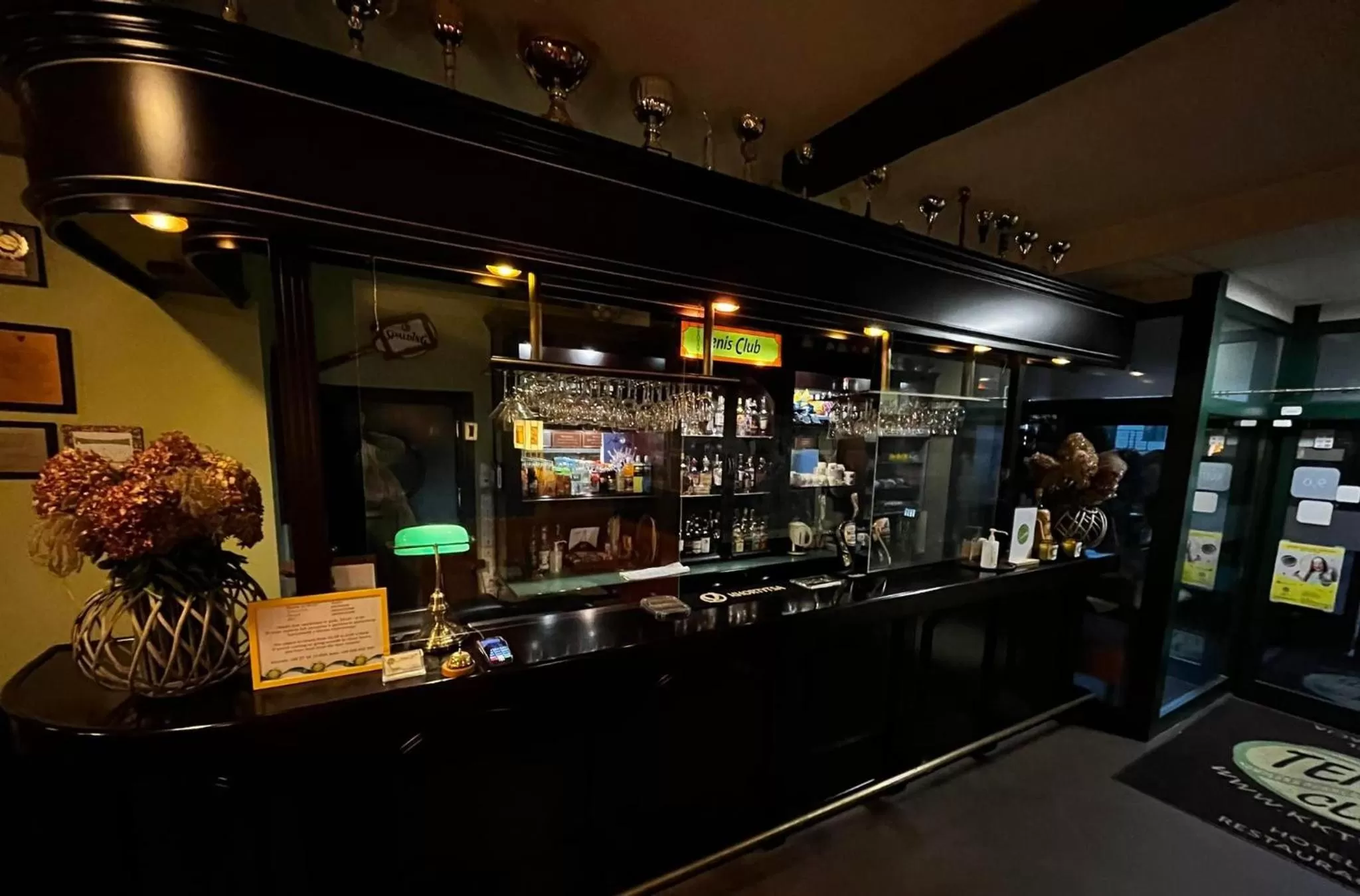 Food and drinks in Tenis Club