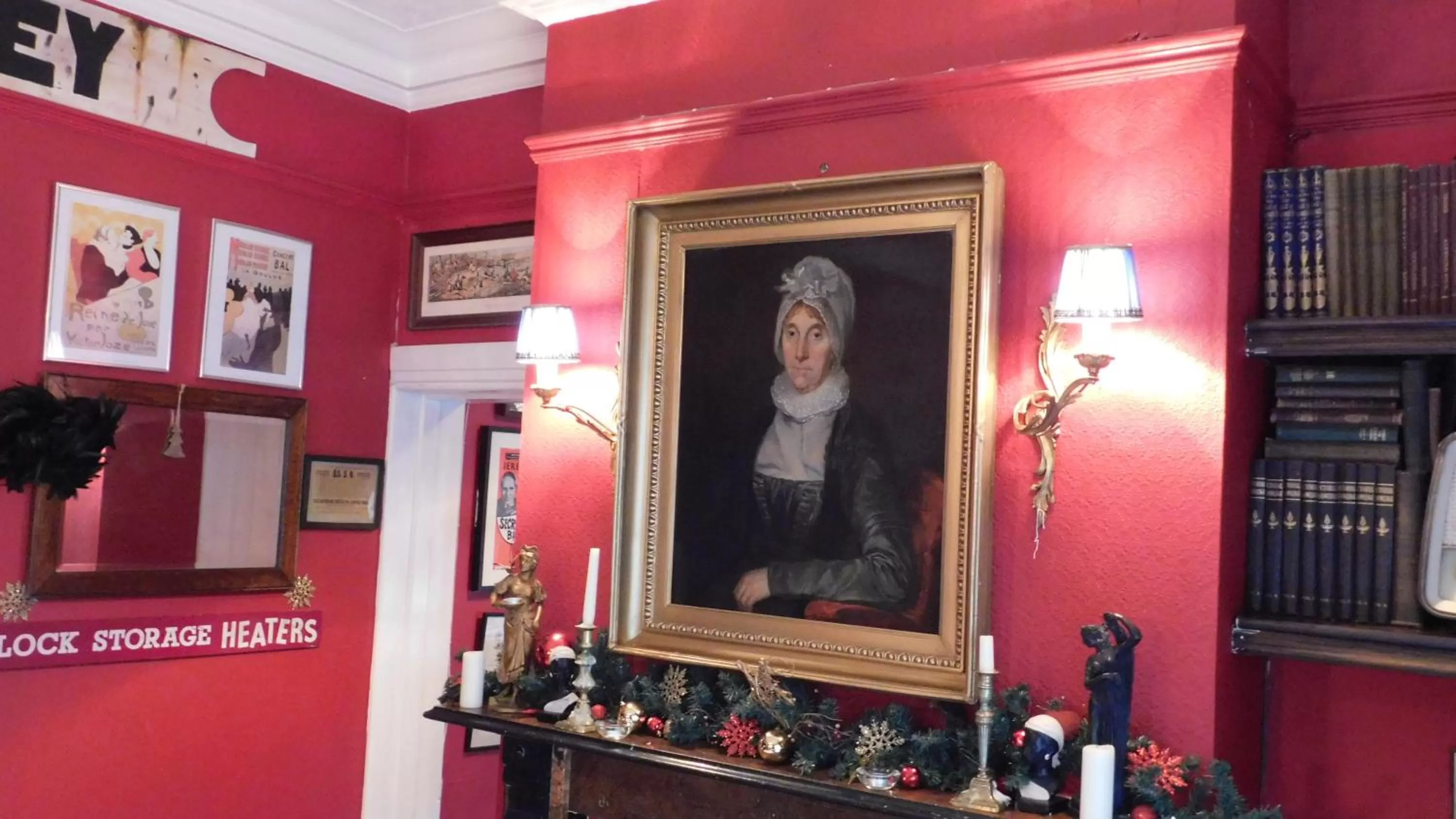 Decorative detail in The Old Registry guest house