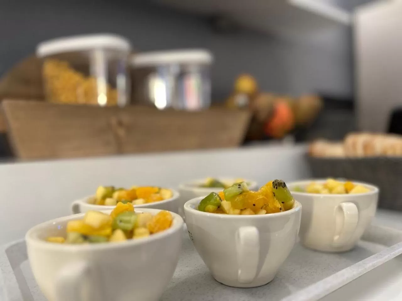 Breakfast in Hôtel Le Lacuzon