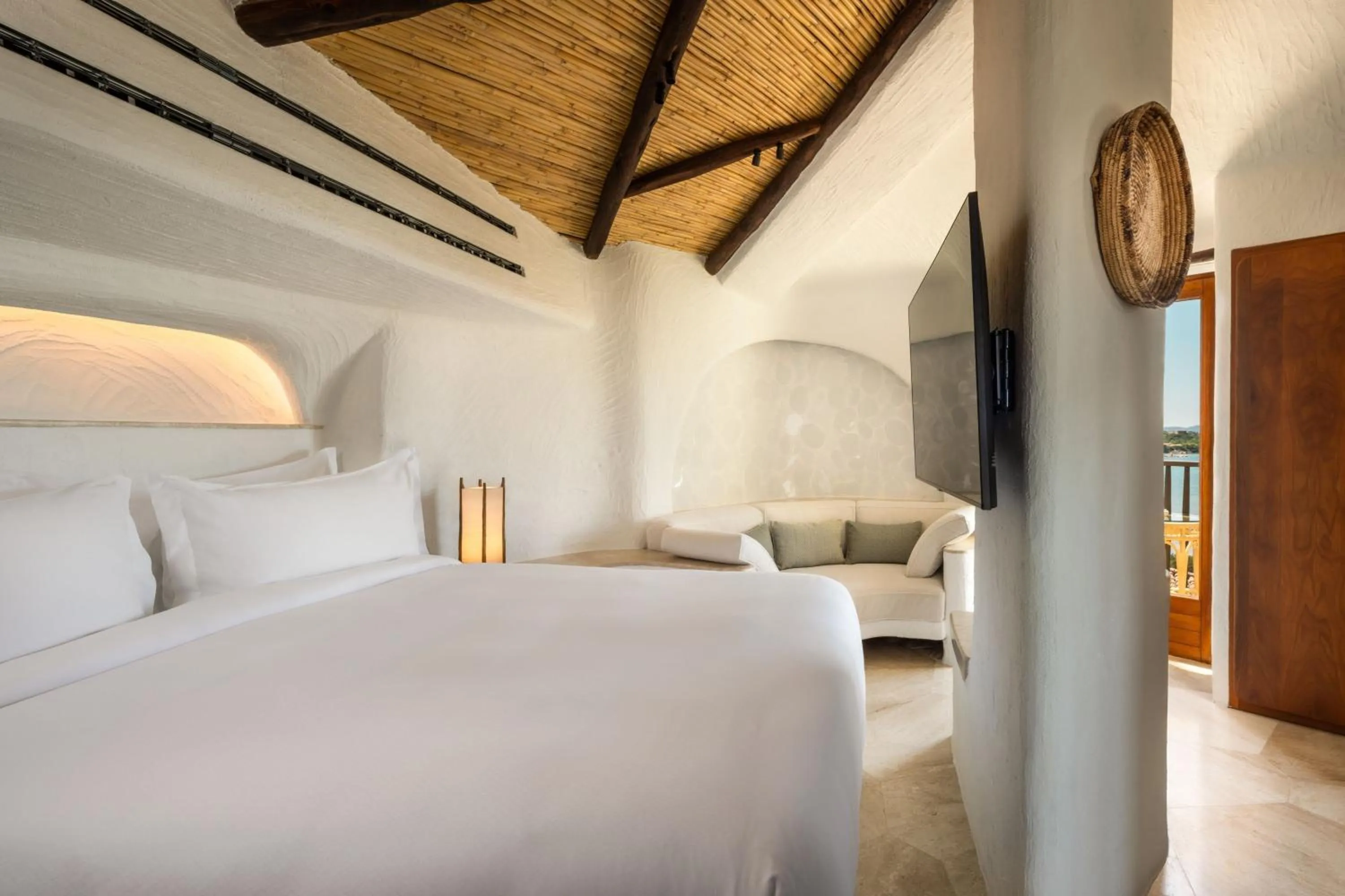 Photo of the whole room, Bed in Hotel Cala di Volpe, a Luxury Collection Hotel, Costa Smeralda