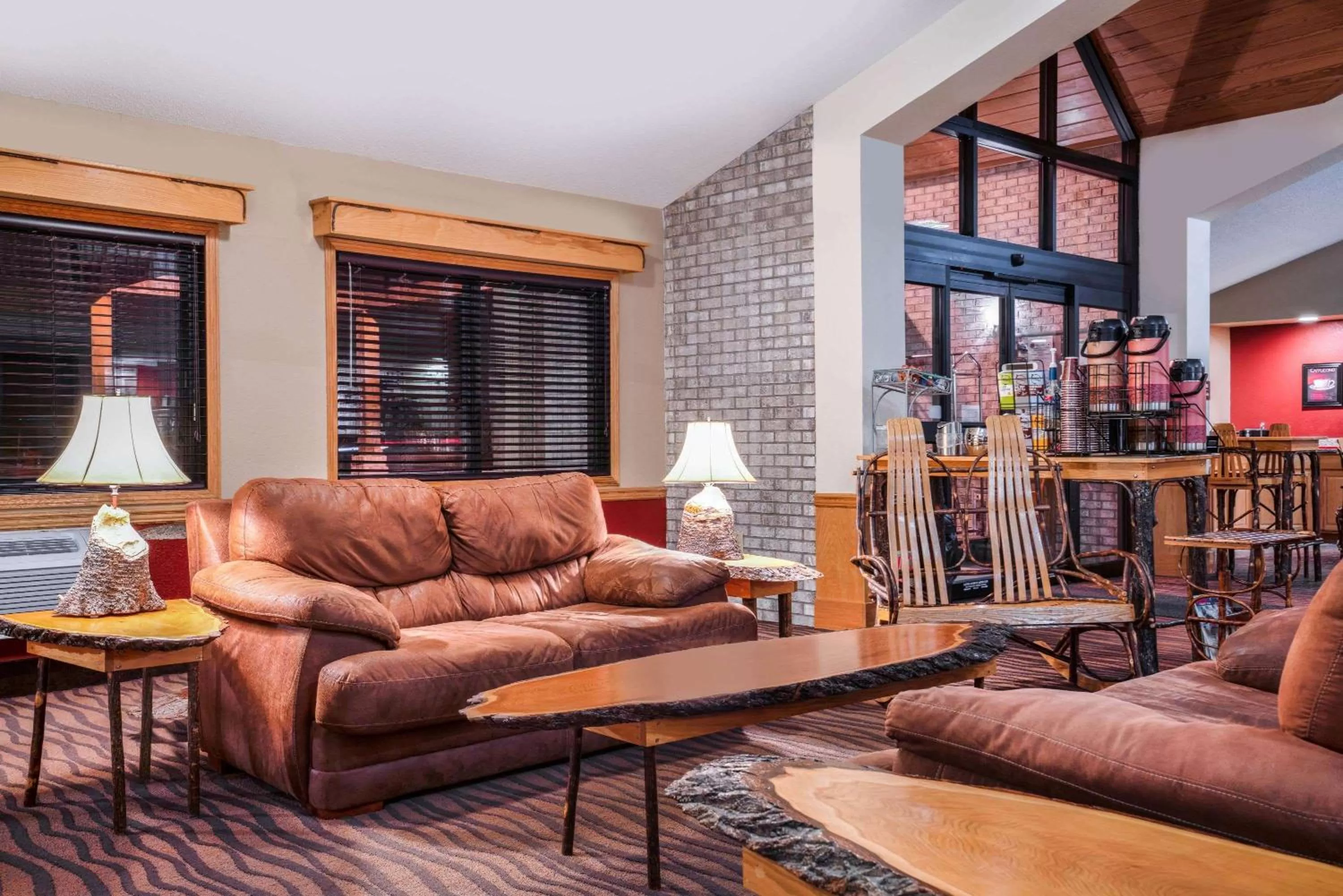 Lobby or reception in AmericInn by Wyndham Park Rapids