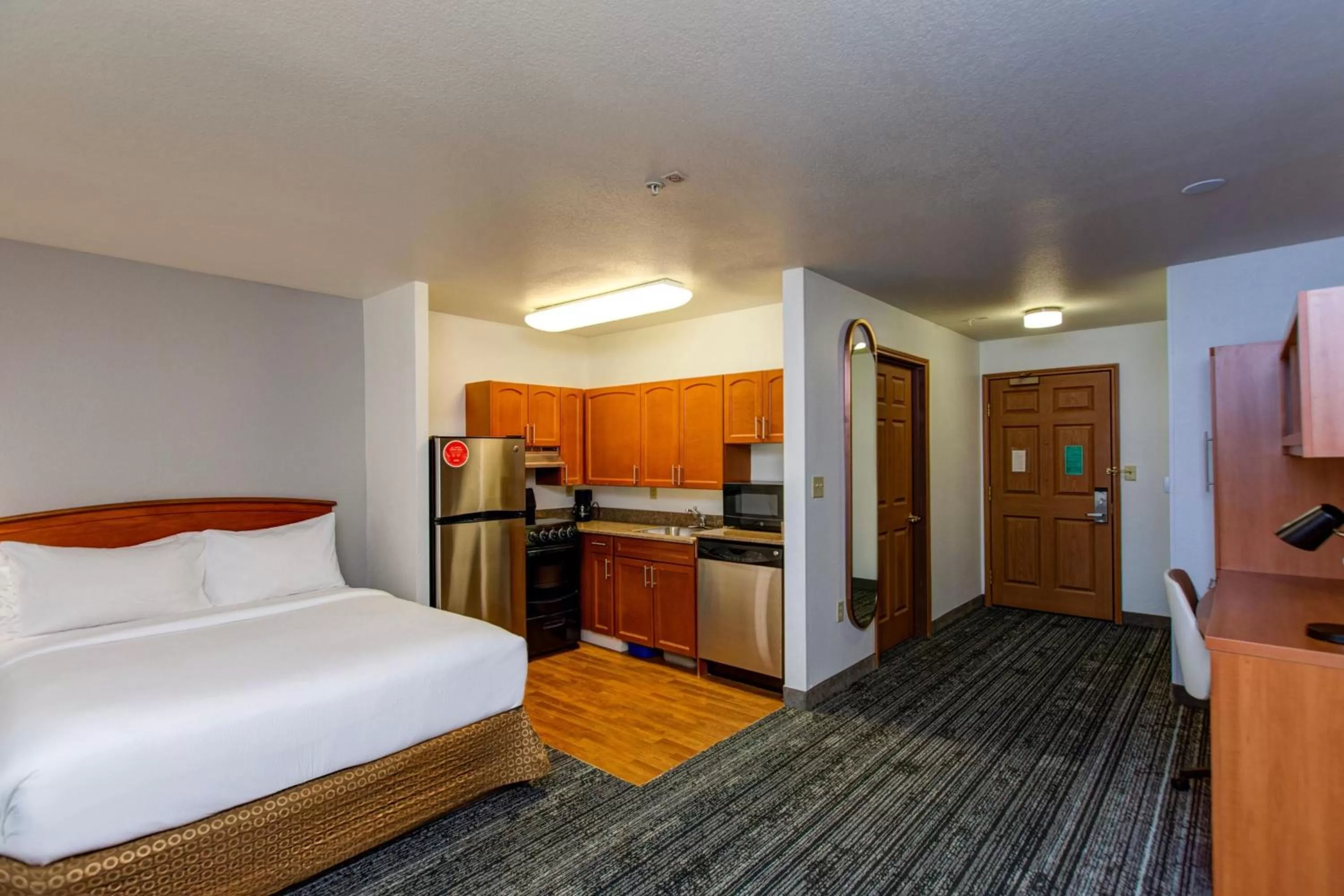 Photo of the whole room, Bed in TownePlace Suites Colorado Springs