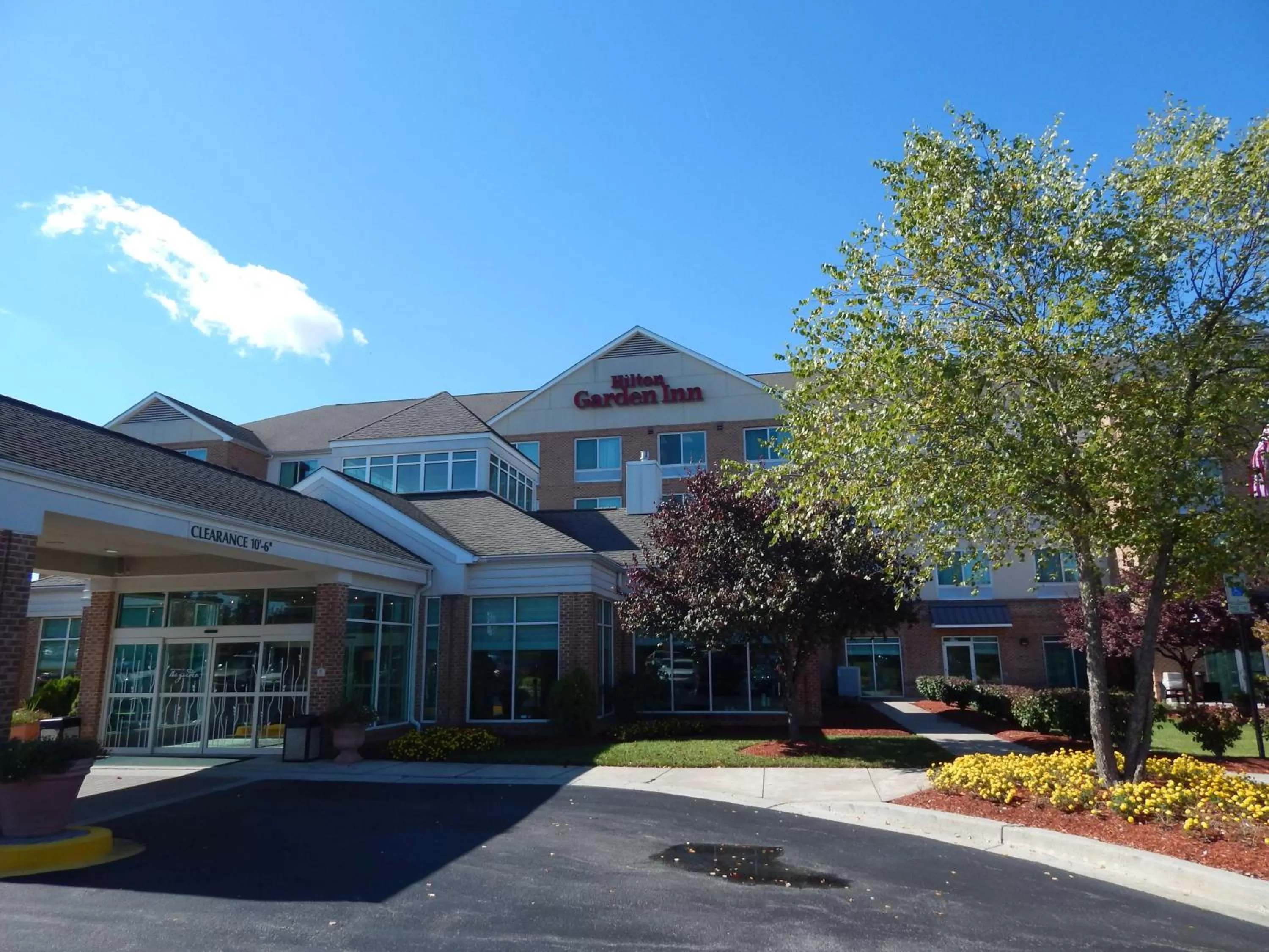 Property building in Hilton Garden Inn Columbia