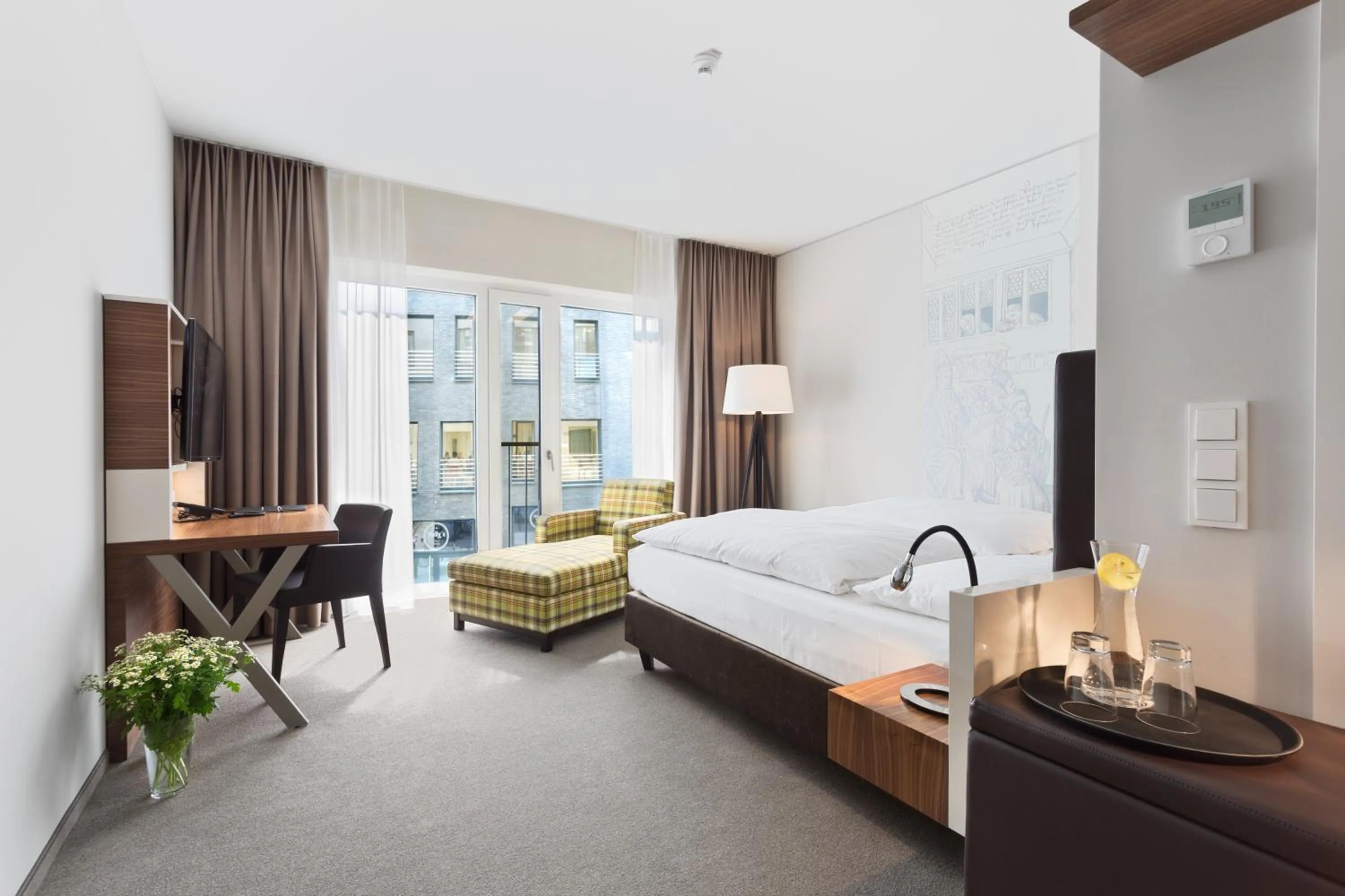 Photo of the whole room, Bed in Hotel 47°