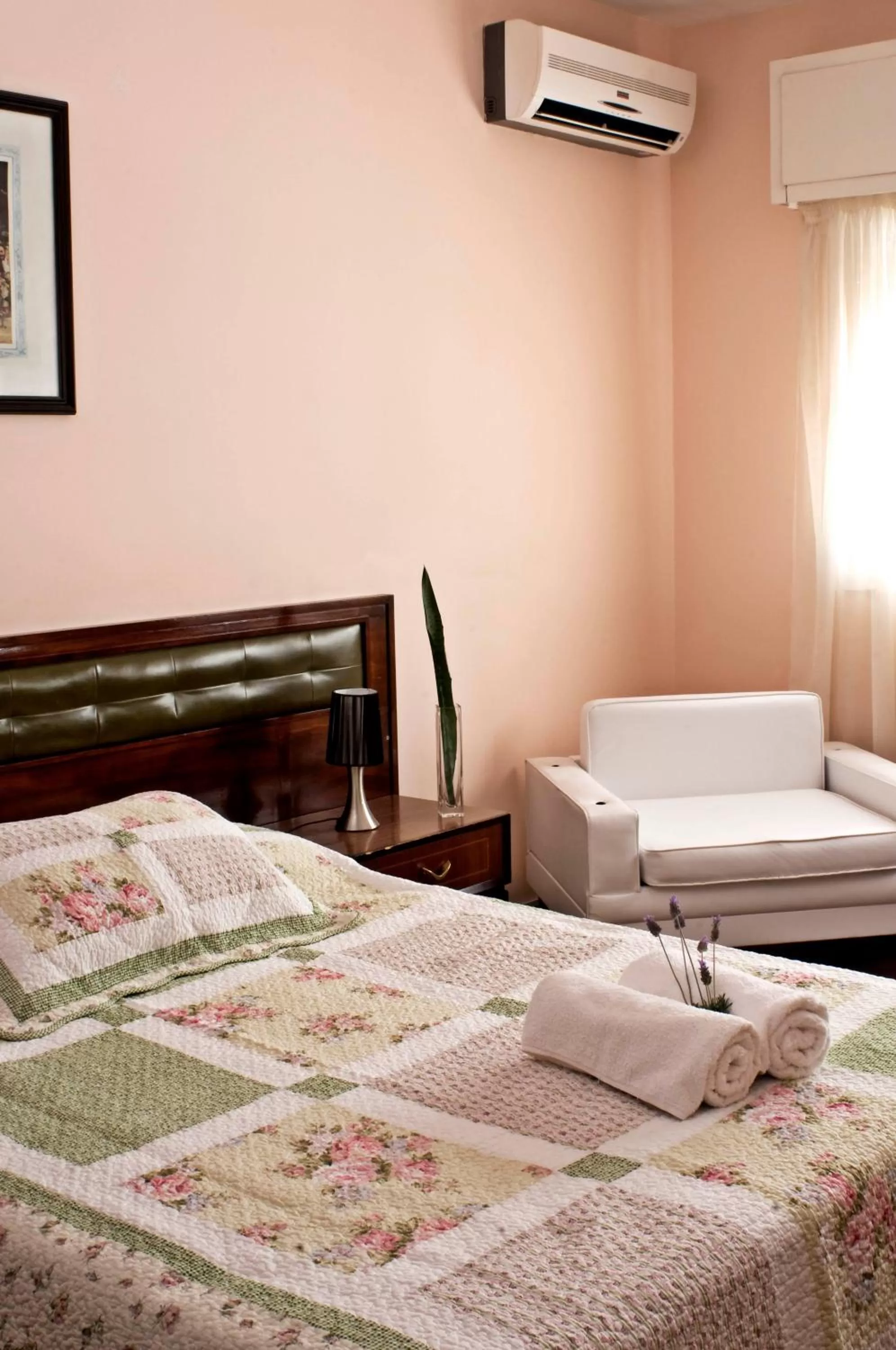 Bedroom, Bed in Hotel San Martin