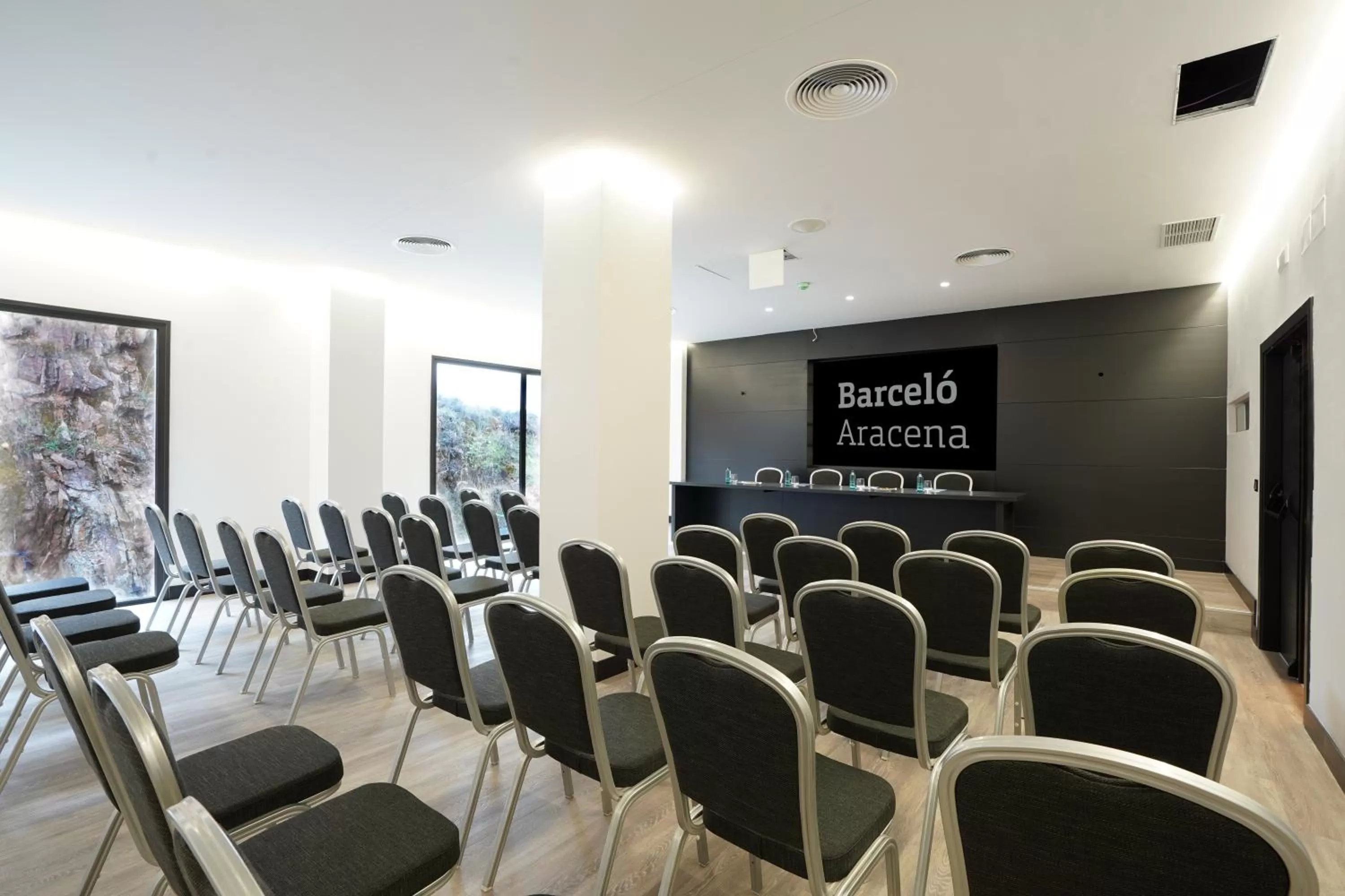 Meeting/conference room in Barceló Aracena & Spa