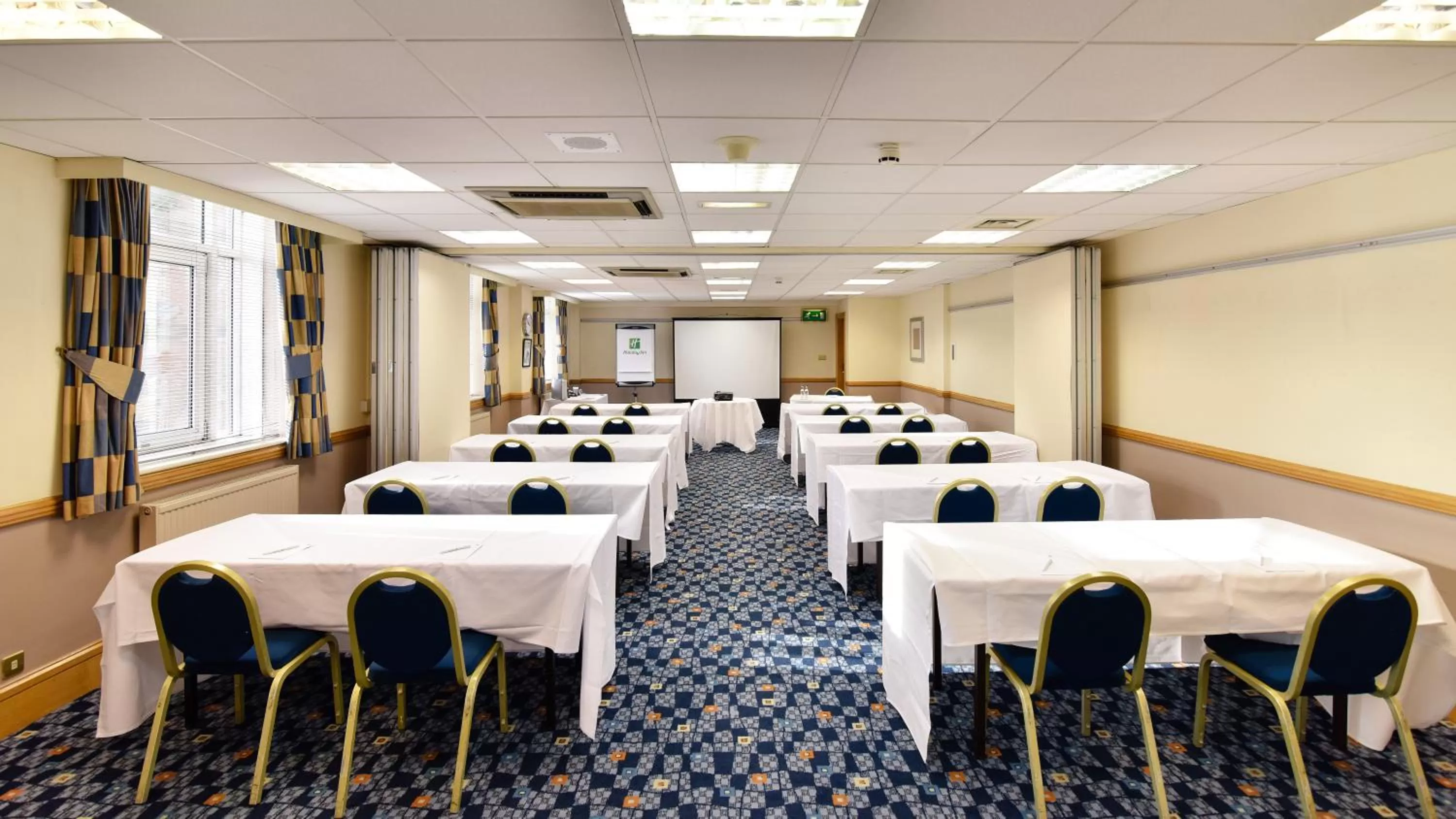 Meeting/conference room in Holiday Inn Bolton Centre by IHG