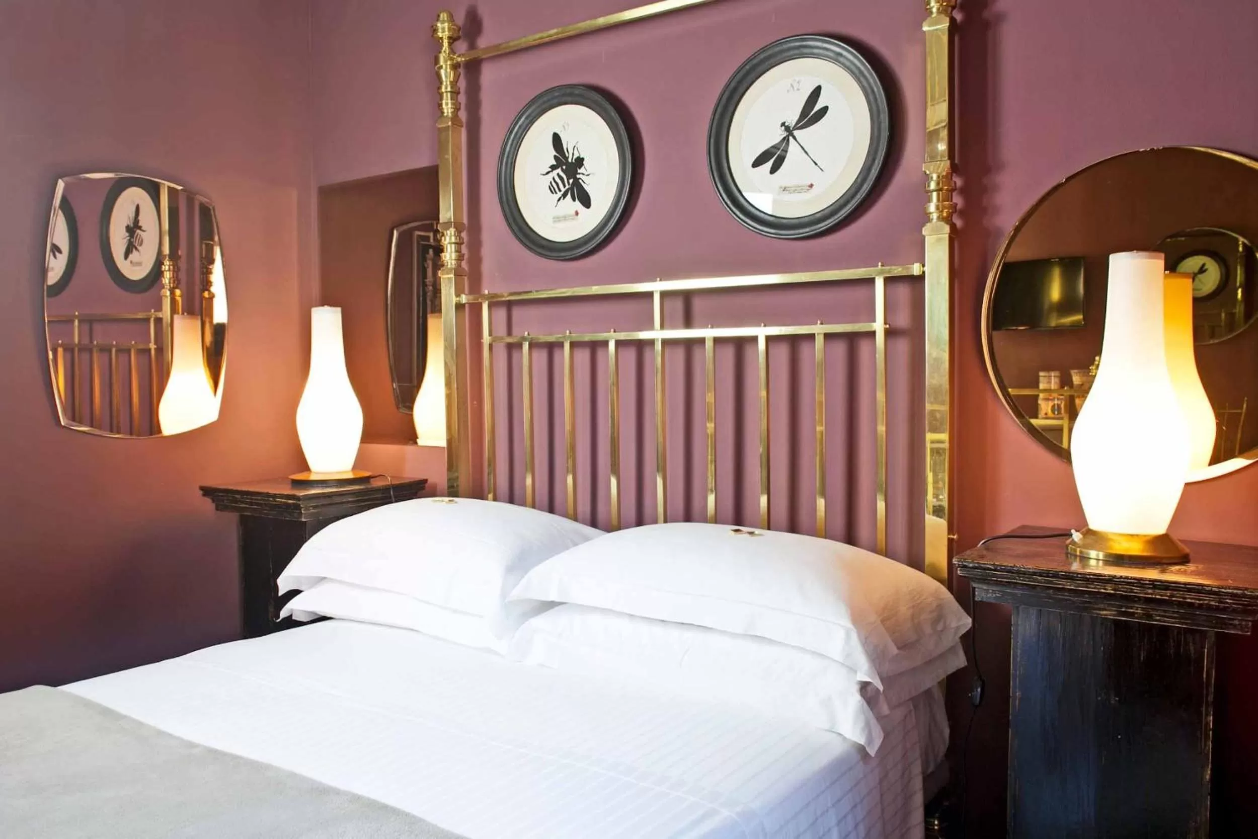 Bed in Porcellino Gallery Art Boutique BB