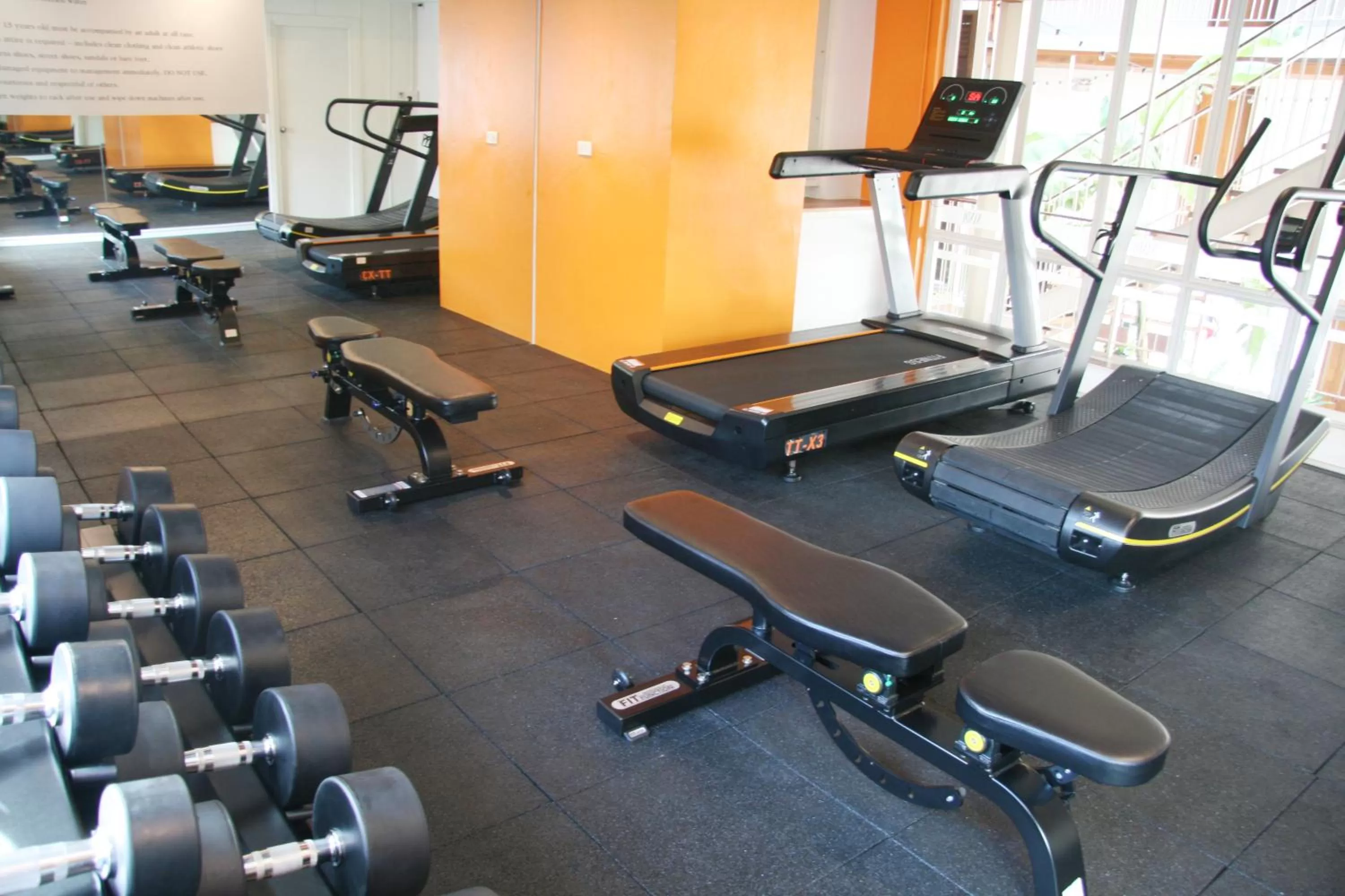 Fitness centre/facilities in Nanda Heritage Hotel