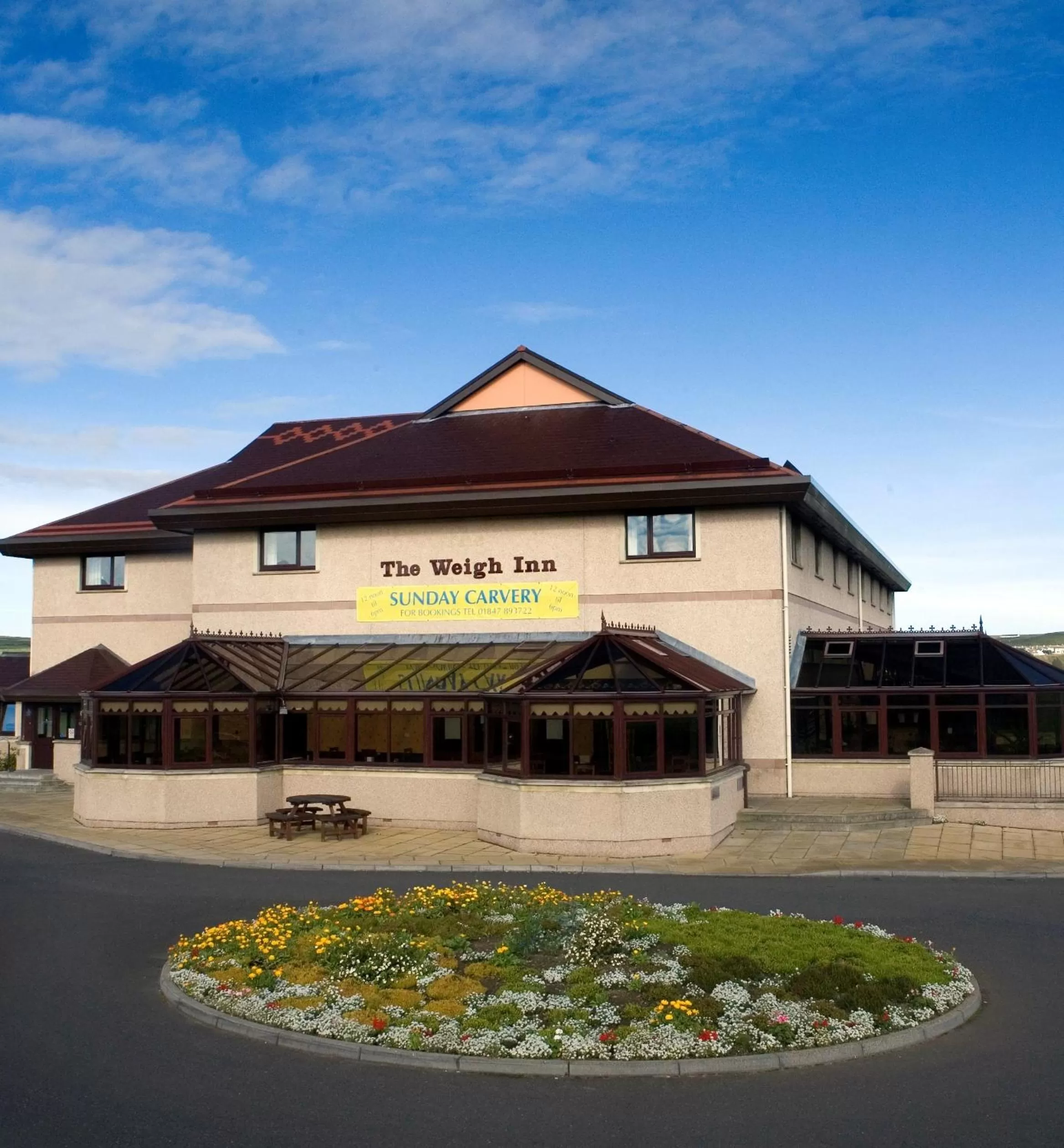 Facade/entrance in The Weigh Inn Hotel & Lodges