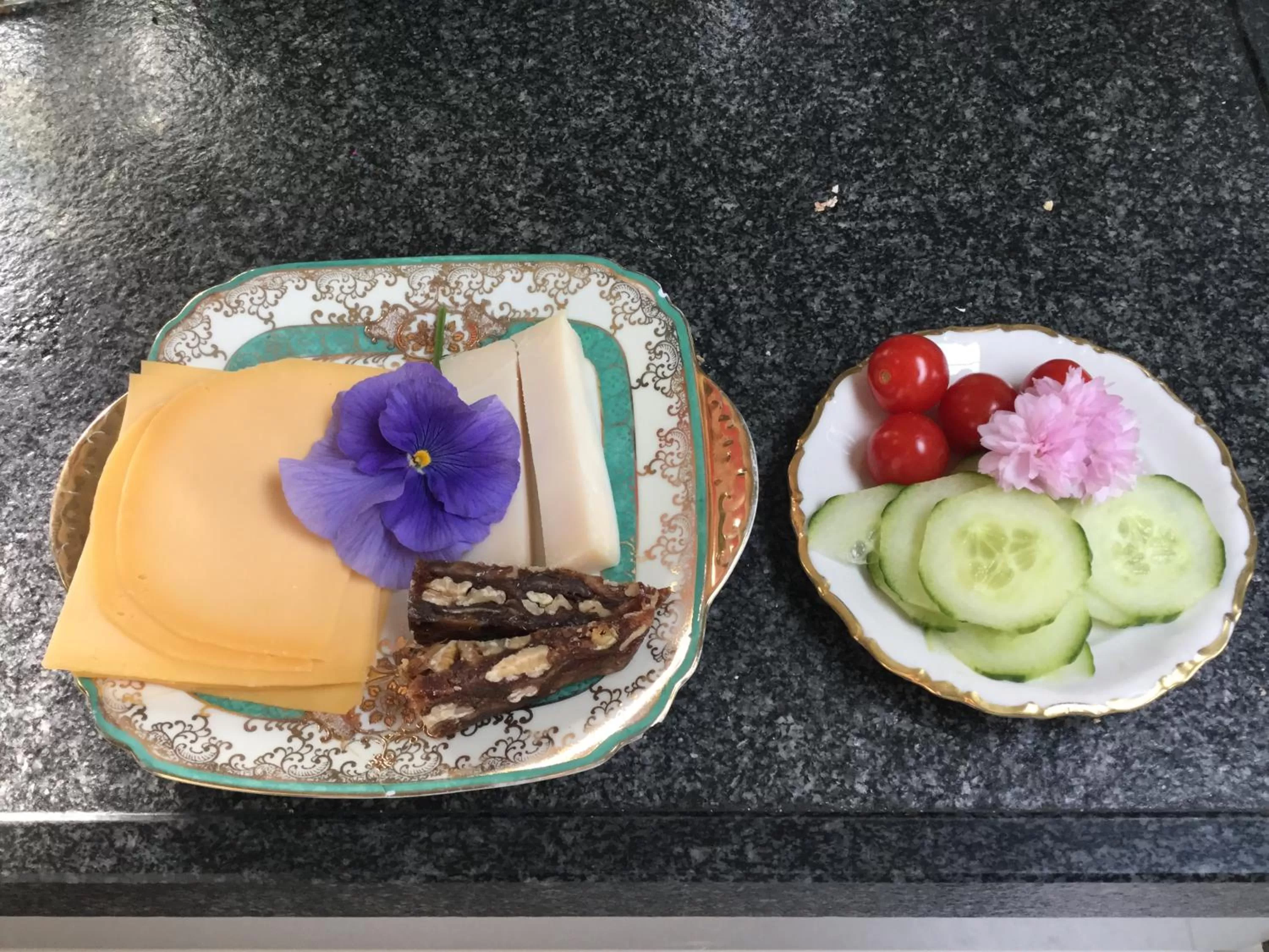 Food in B&B lux Schijndel