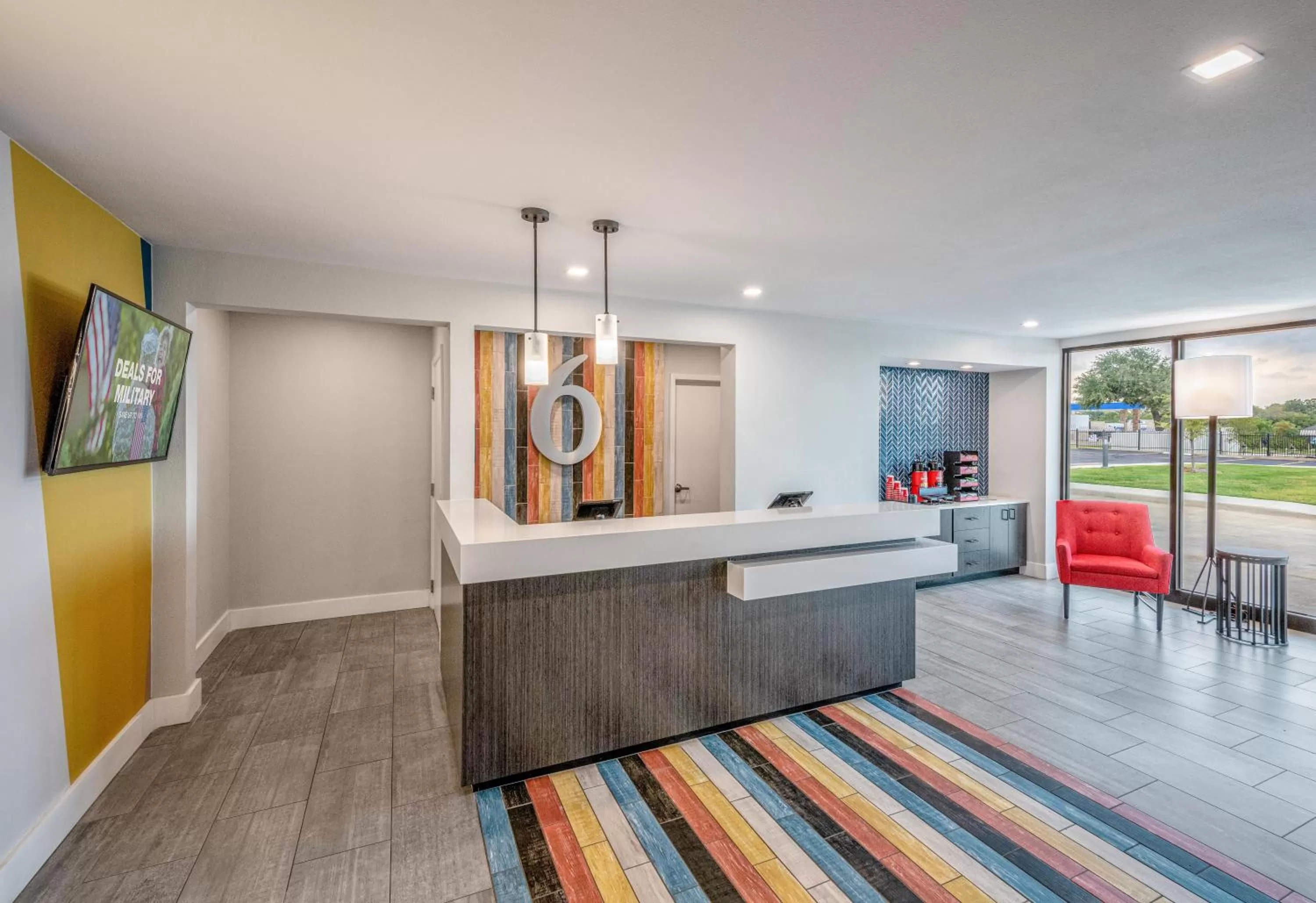 Lobby or reception in Motel 6-Euless, TX - Dallas