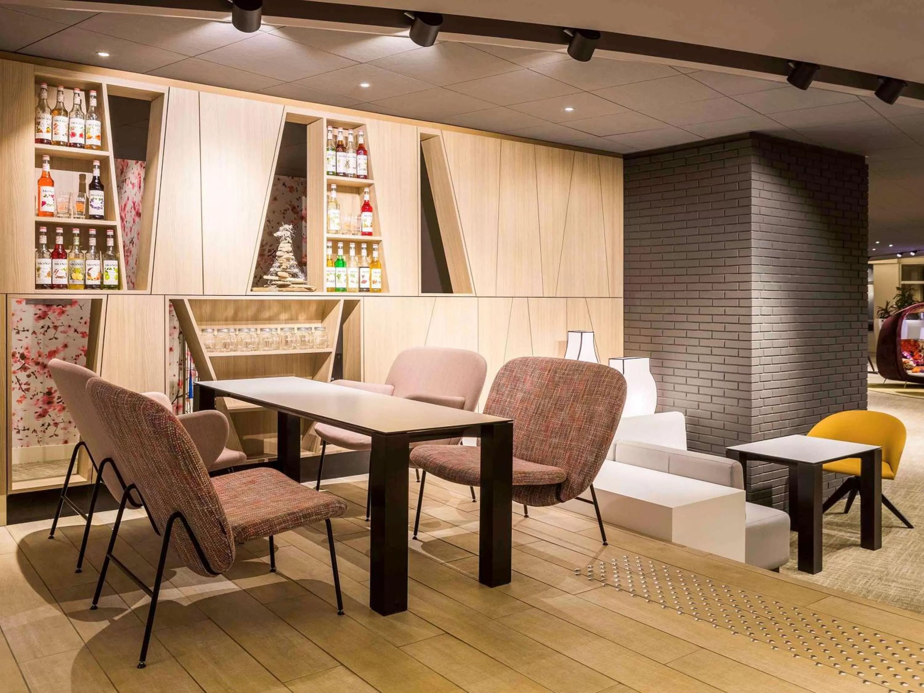 Restaurant/places to eat in Novotel Resort & Spa Biarritz Anglet