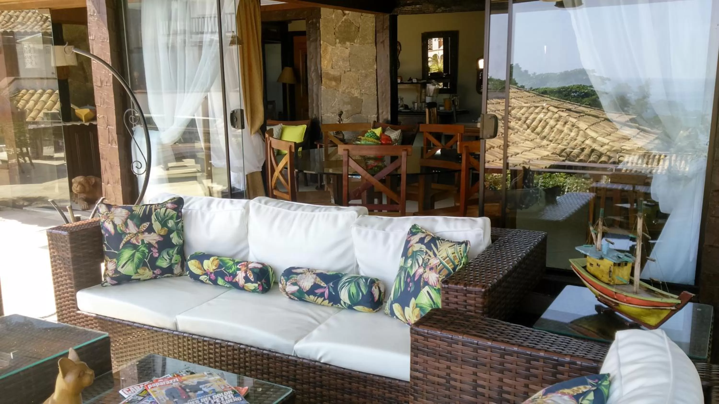 Pool view in Pousada Praia João Fernandes