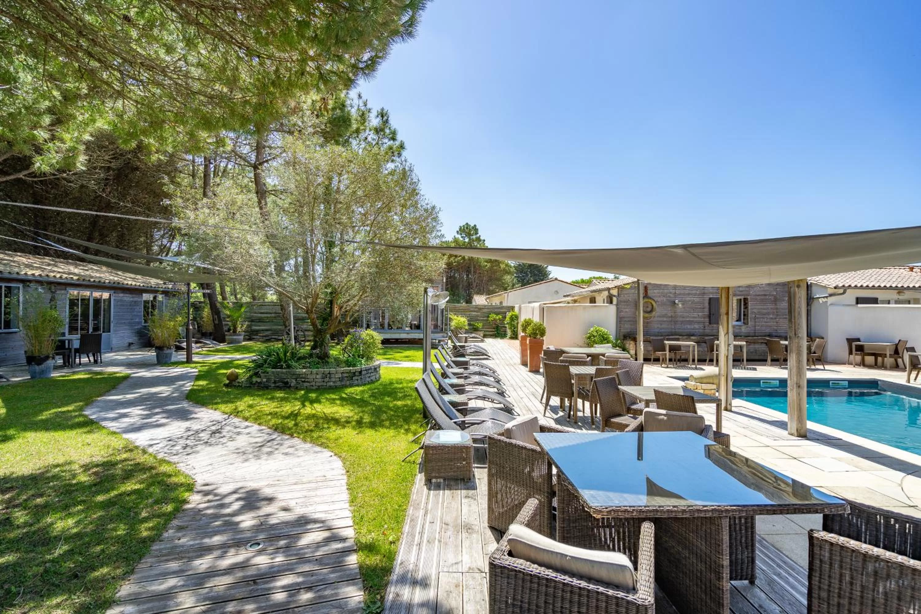 Restaurant/places to eat in Hôtel Restaurant & Spa Plaisir