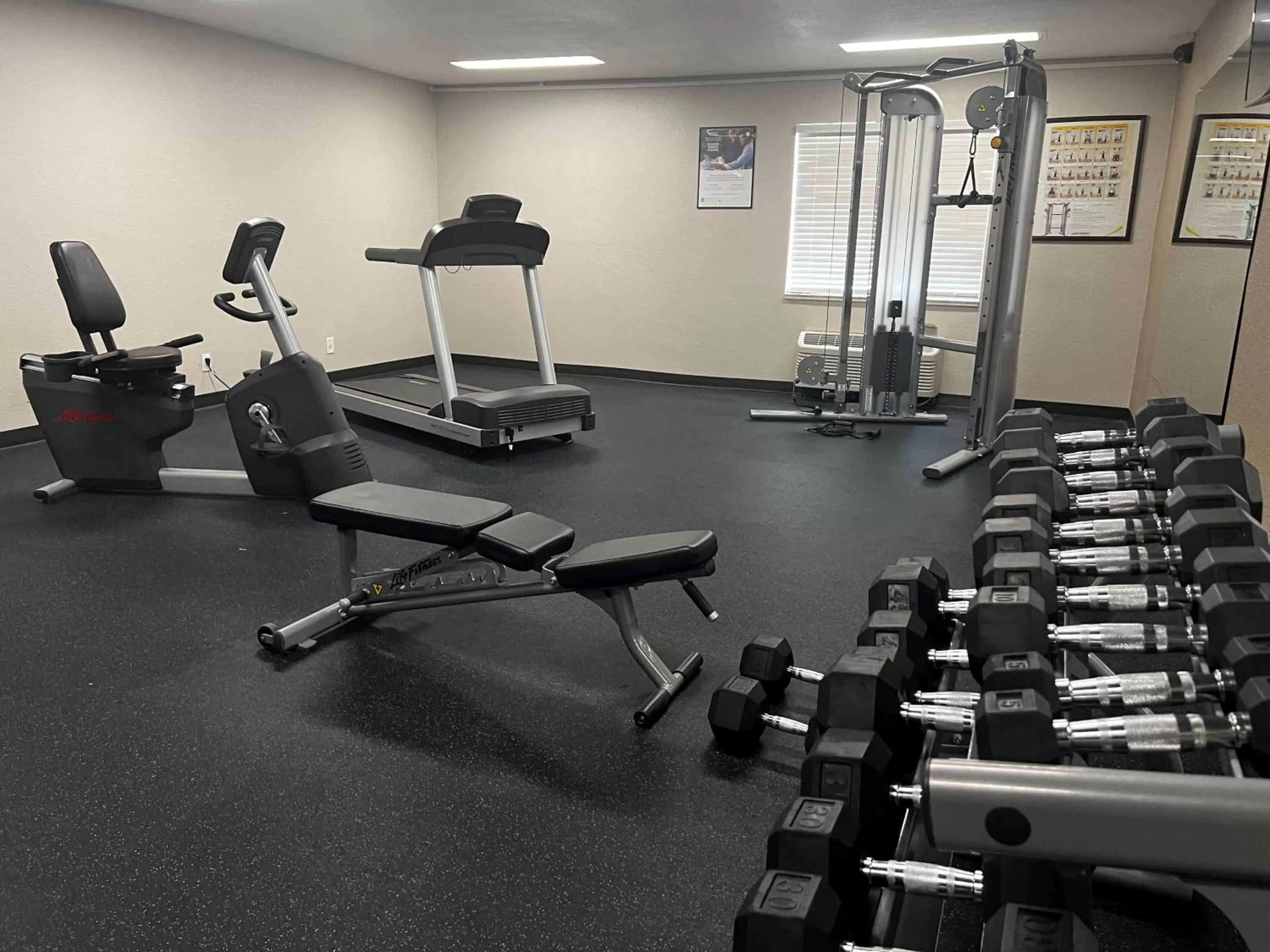 Fitness centre/facilities in Baymont by Wyndham Port Arthur - Groves Area