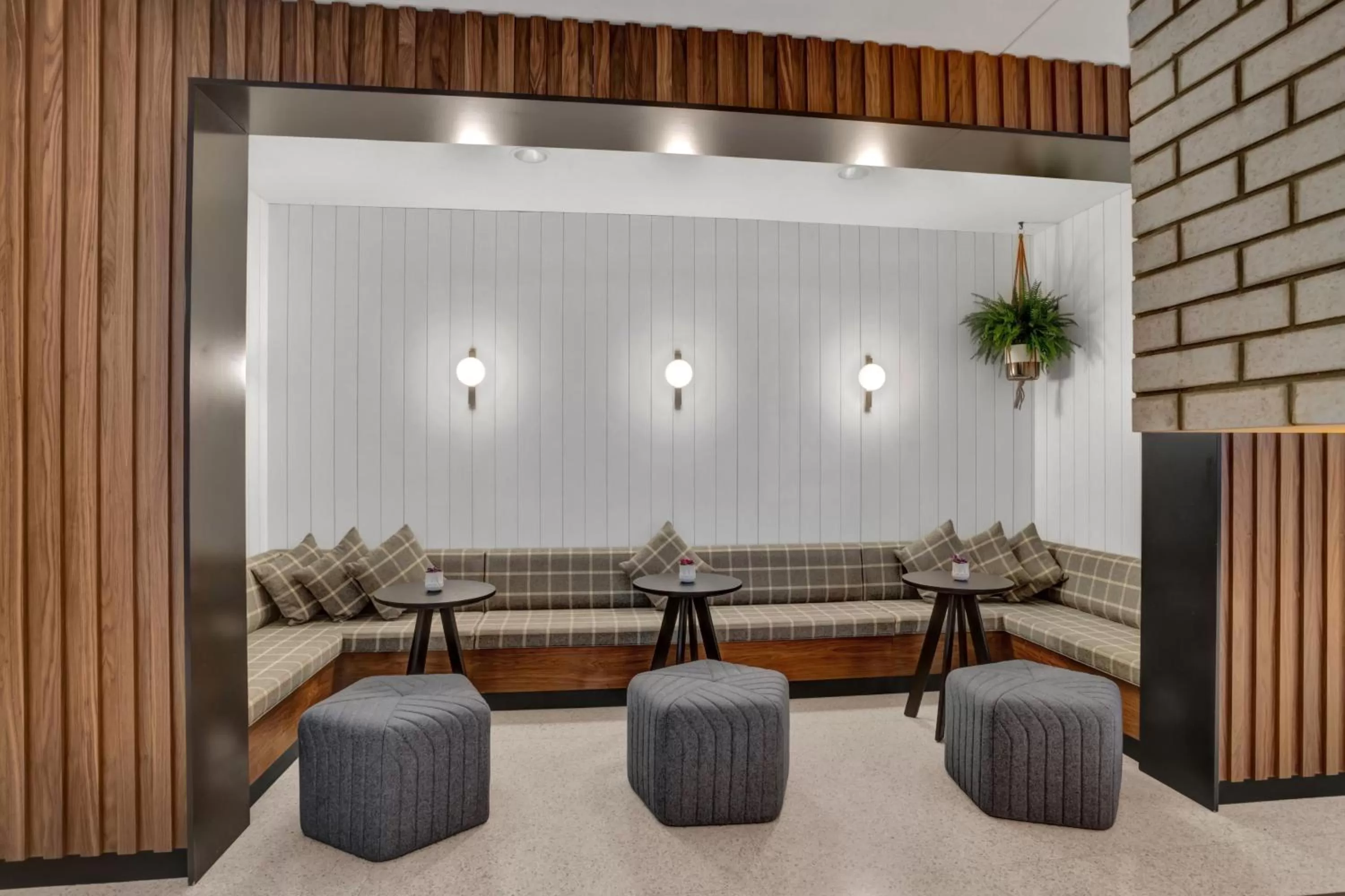 Lobby or reception in Hotel Indigo - Minneapolis Downtown by IHG