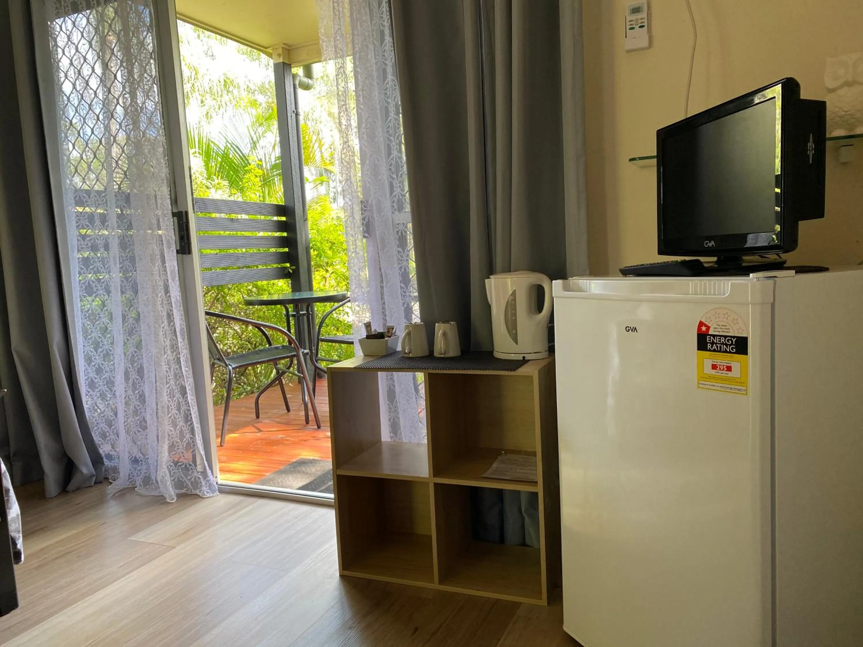 TV and multimedia in Colonial Village Resort