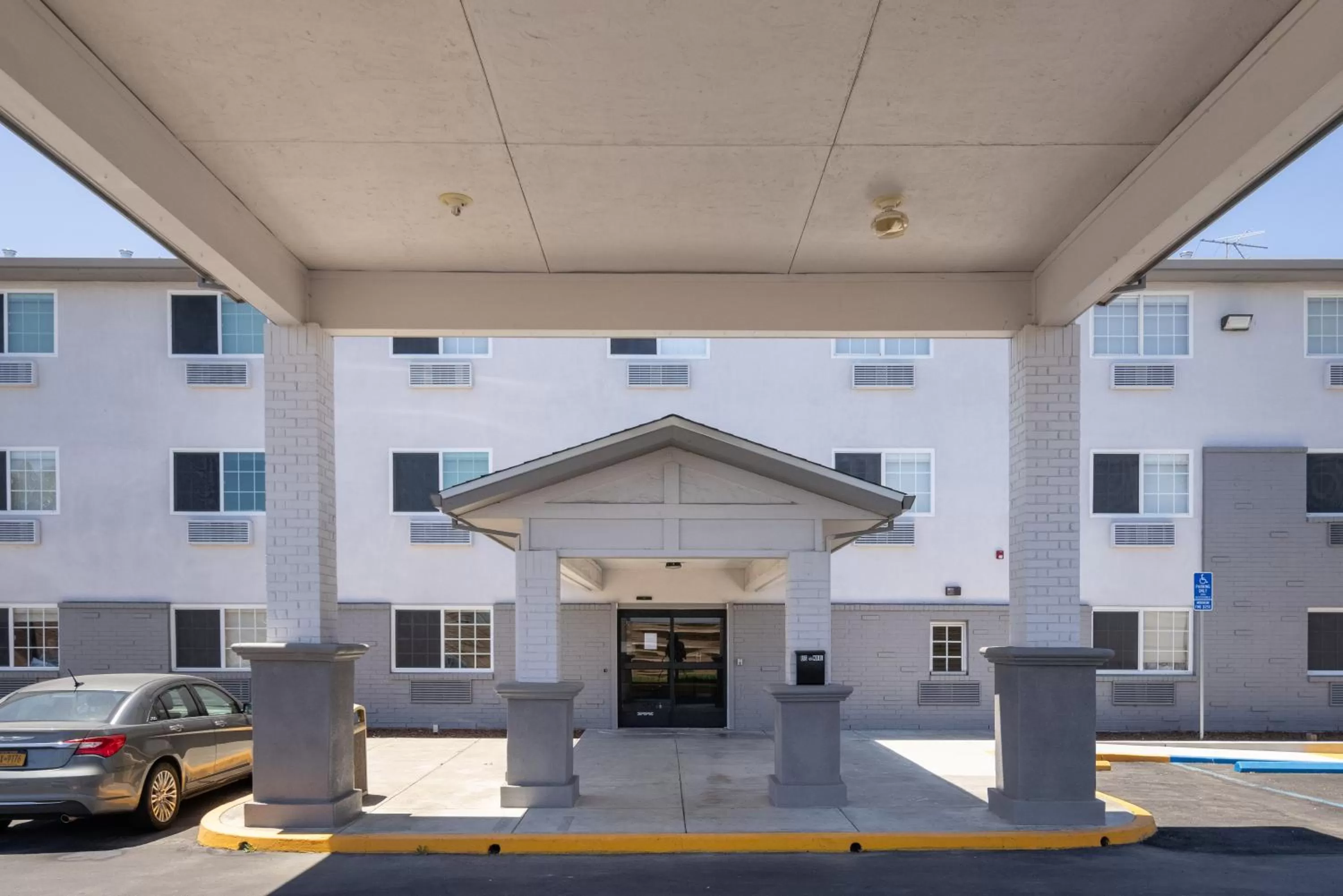 Facade/entrance in Comfort Inn Hayward - Union City