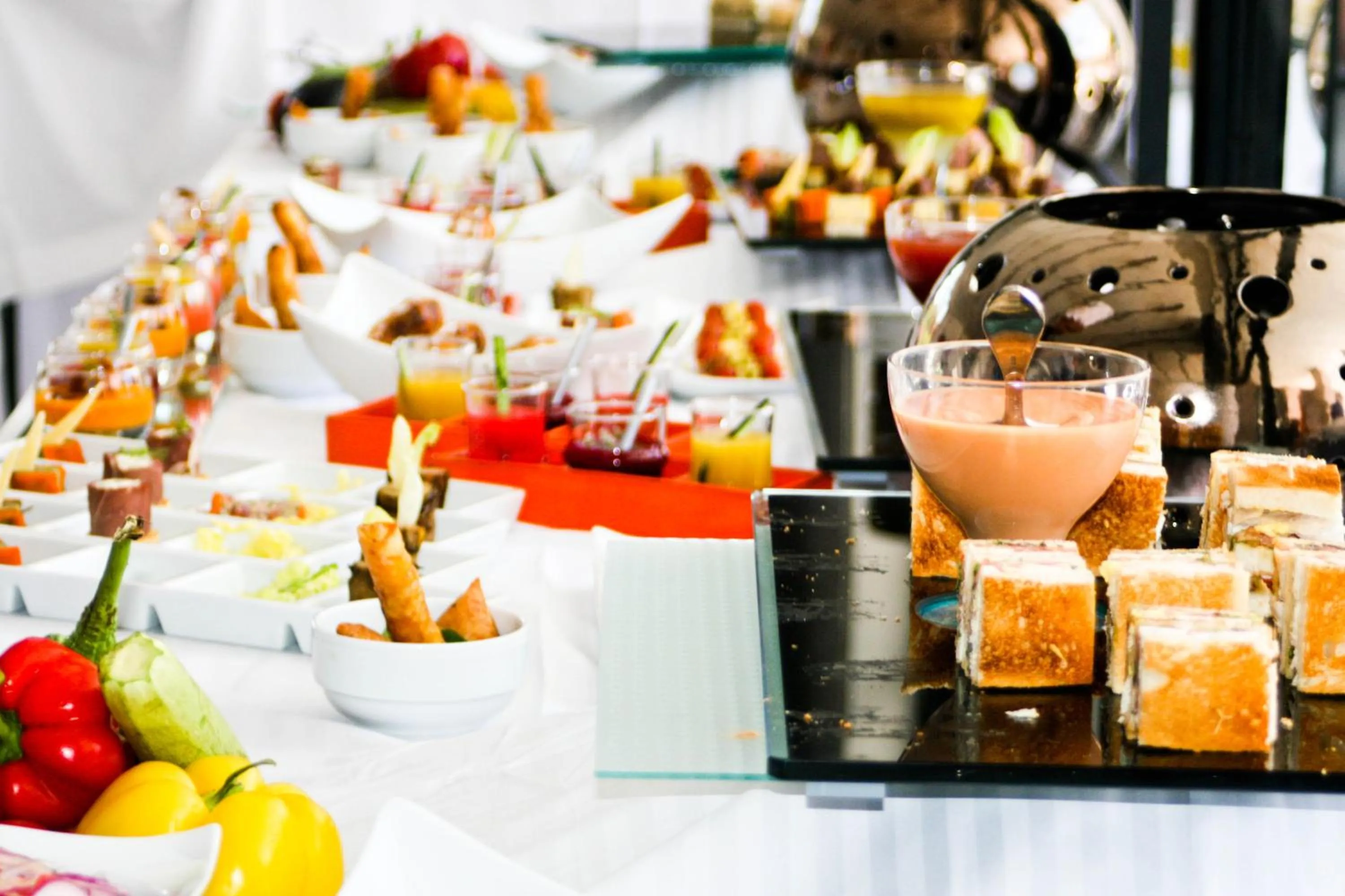 Food and drinks in Cesar Resort & Spa