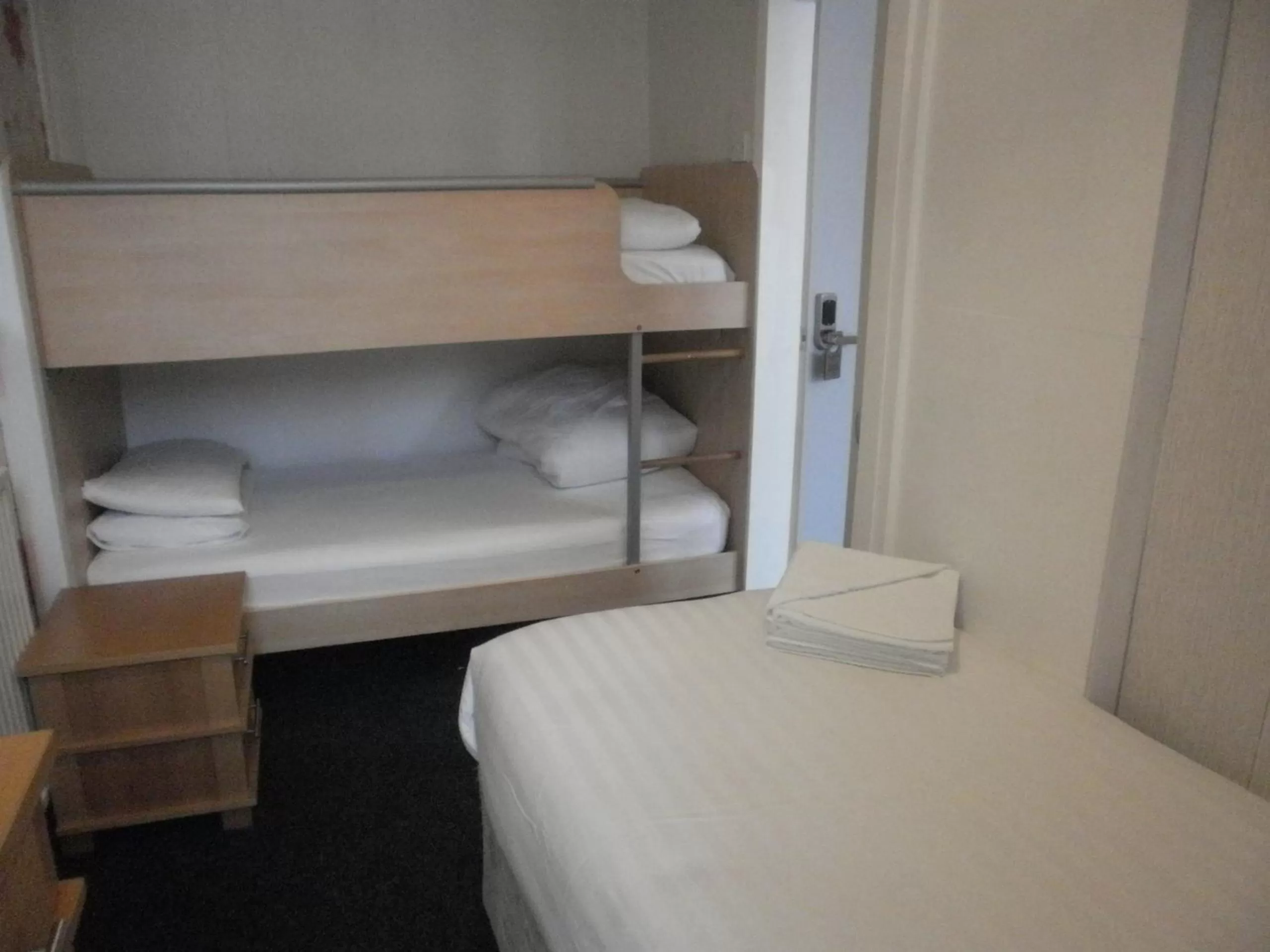 bunk bed, Bed in The Withnell Hotel