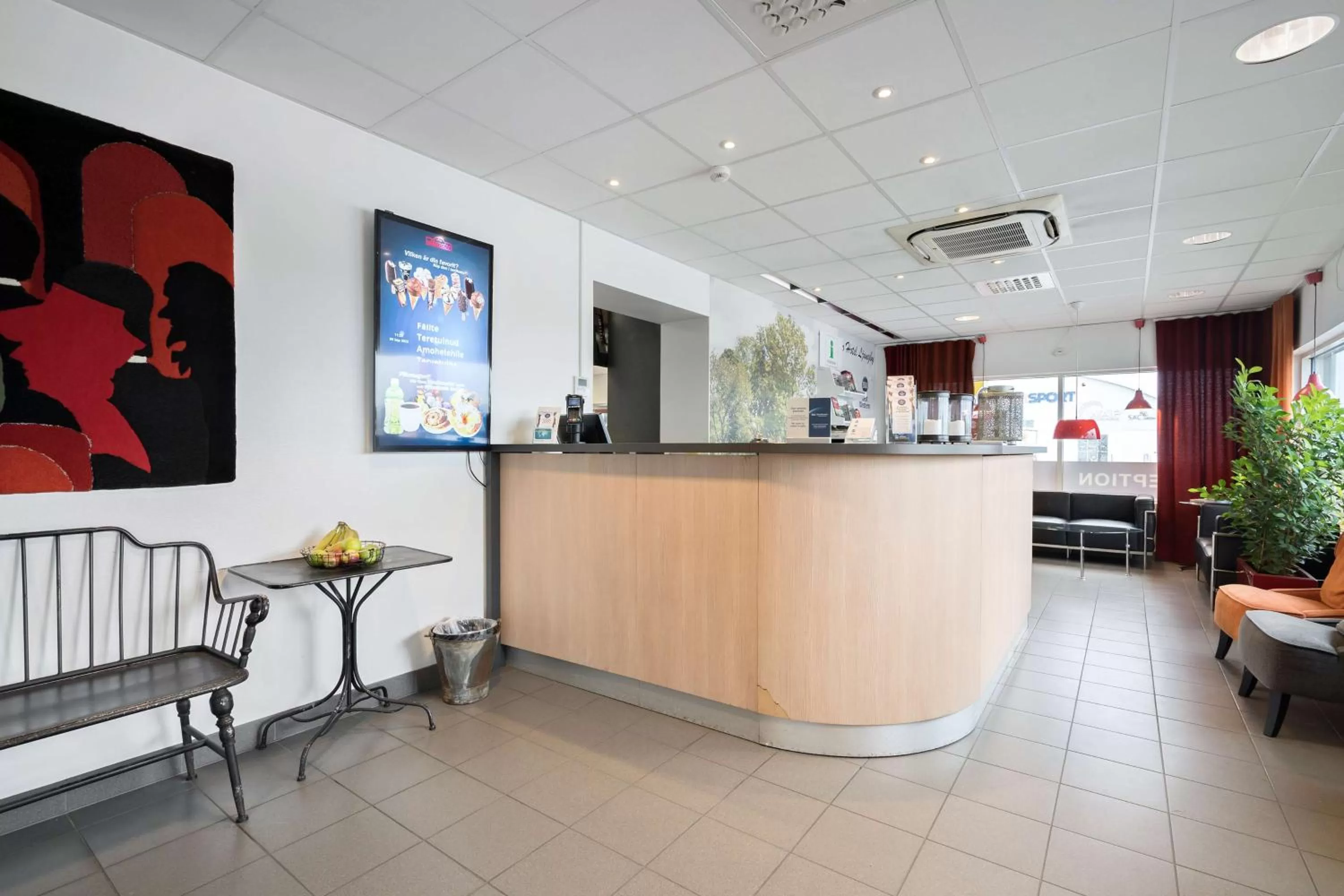 Lobby or reception in Best Western Hotell Ljungby