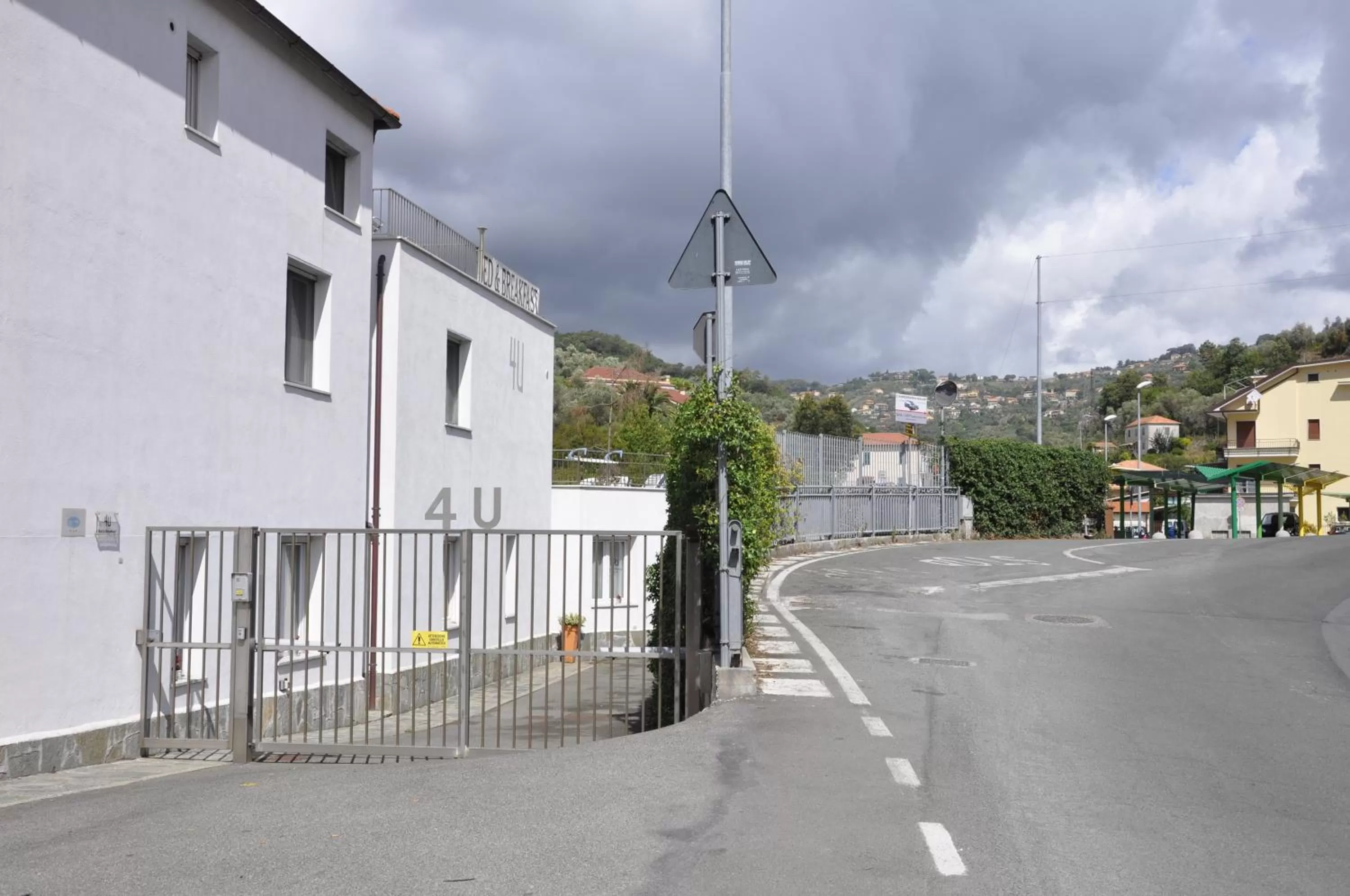 Facade/entrance in Bed & Breakfast 4U PARCHEGGIO INTERNO