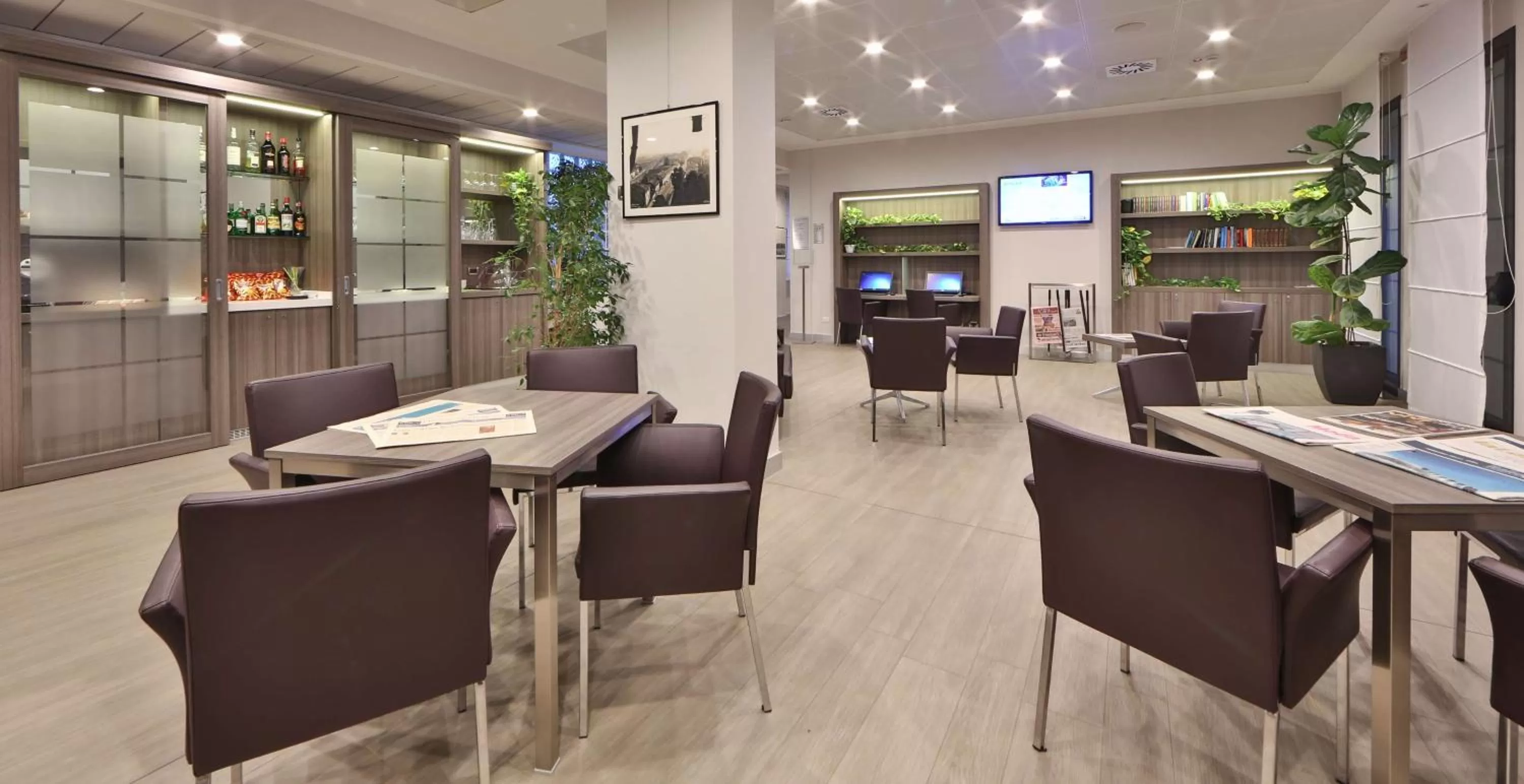 Lobby or reception in Best Western Plus Borgolecco Hotel