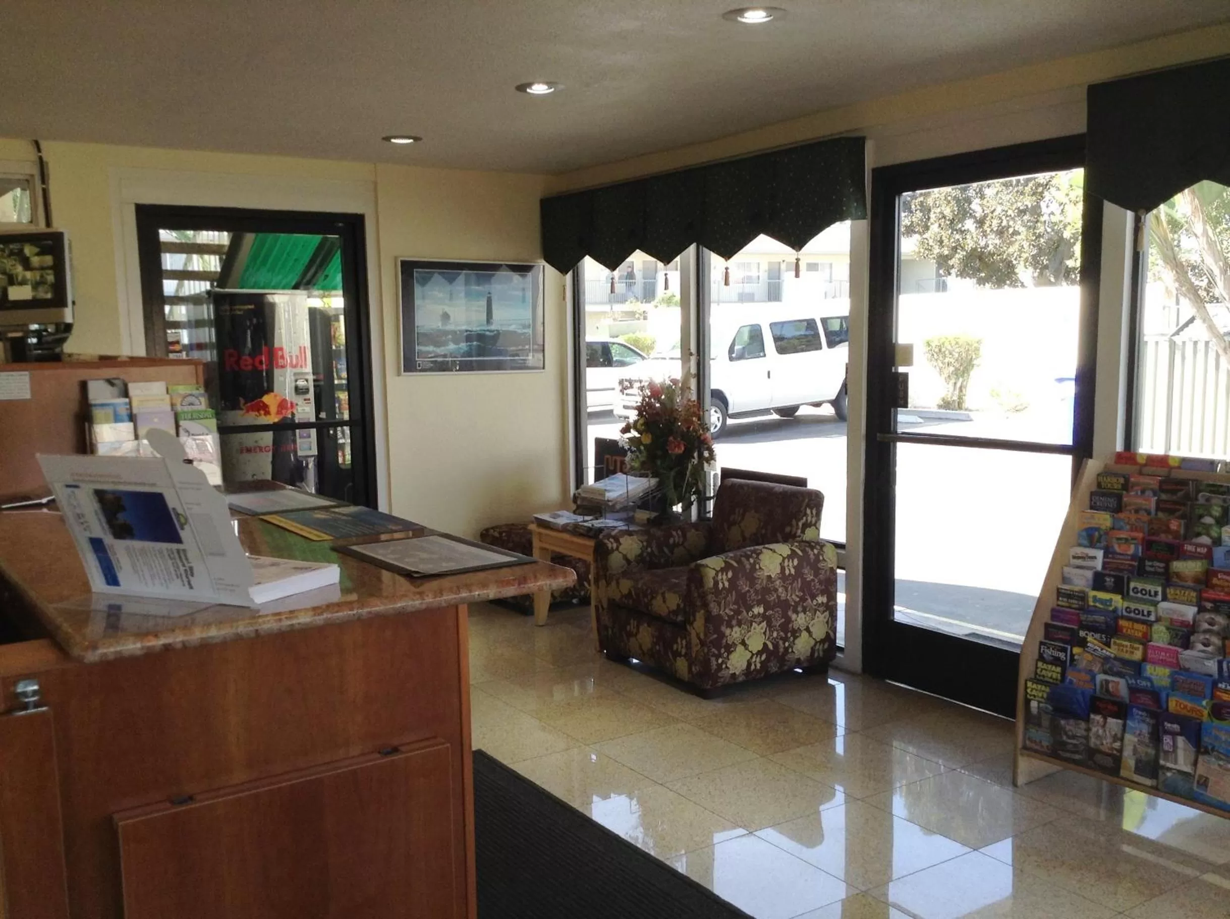 Lobby or reception in Days Inn by Wyndham Oceanside
