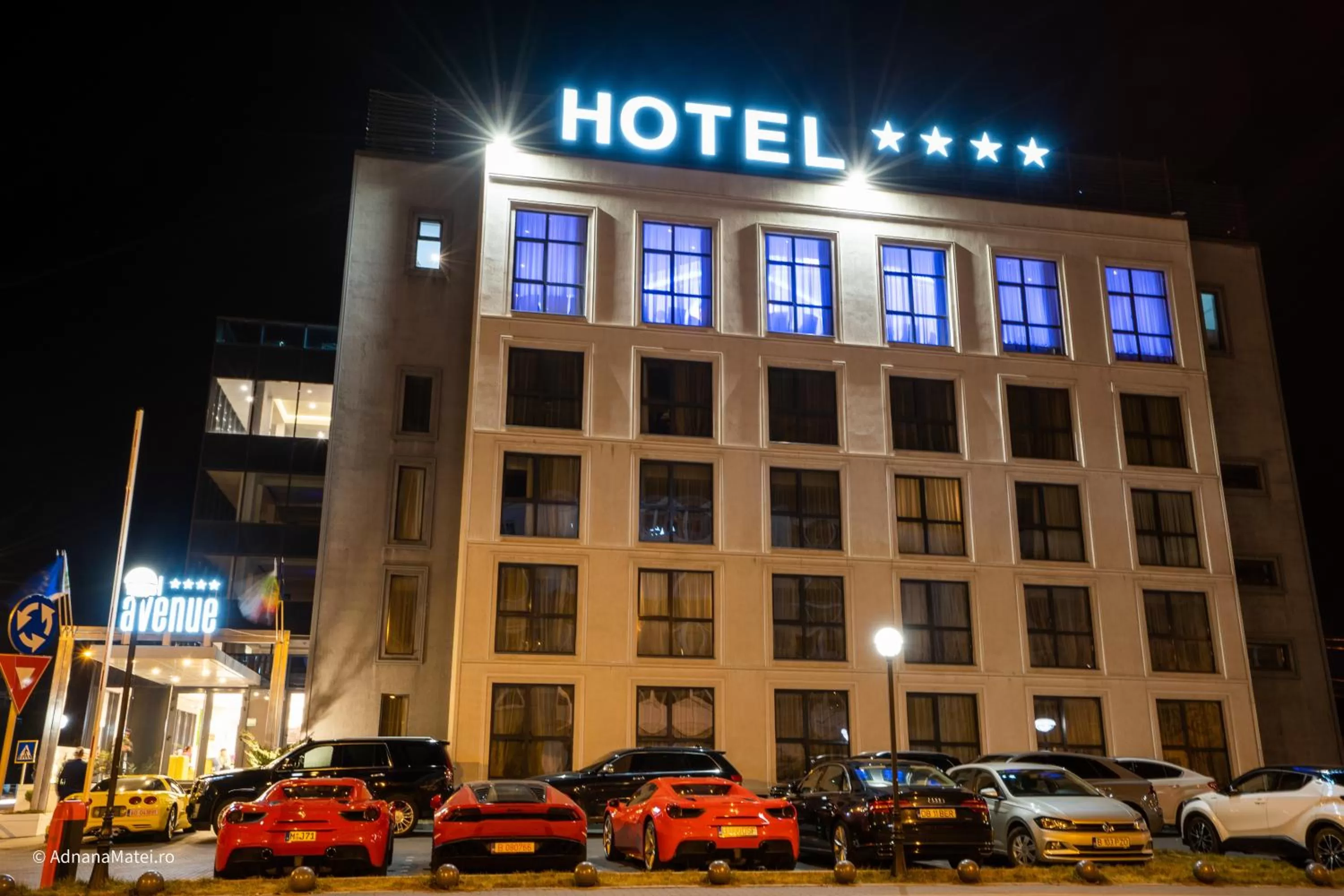 Property building in Hotel Avenue - Avenue Hotels