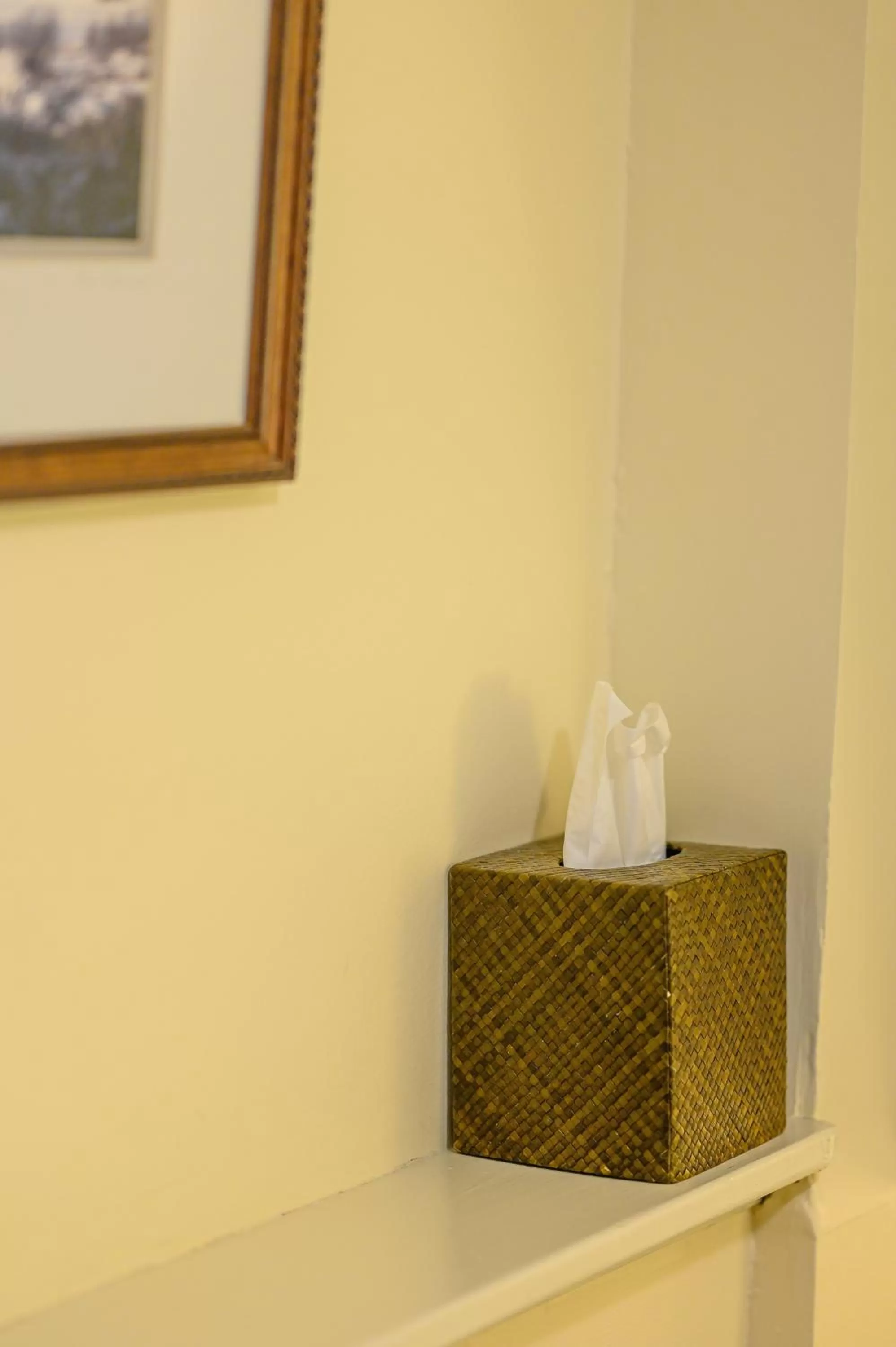 Decorative detail in Brass Lantern Inn