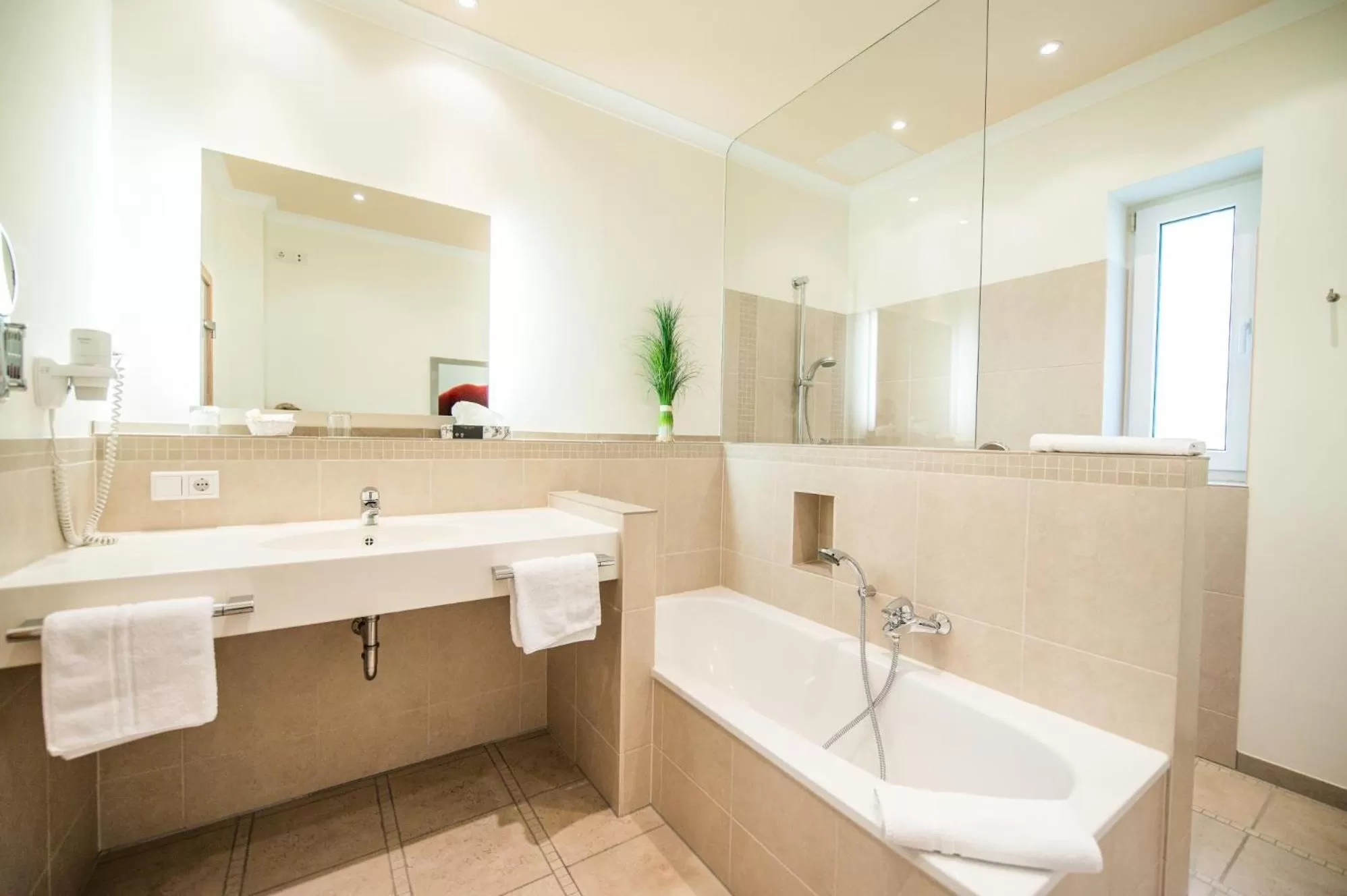 Bathroom in Hotel Hanses-Bräutigam