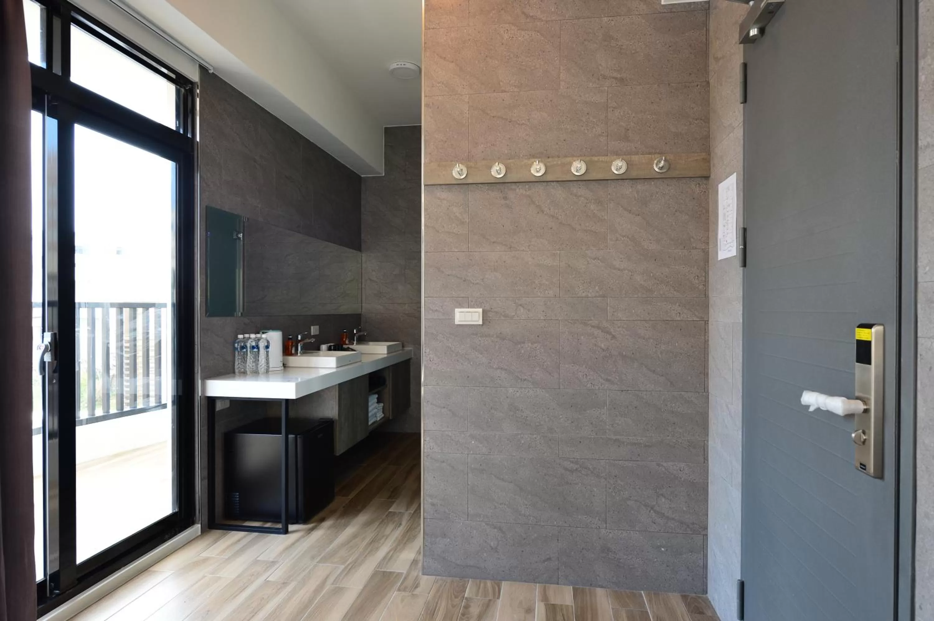 Bathroom in Sky Square Business Travel