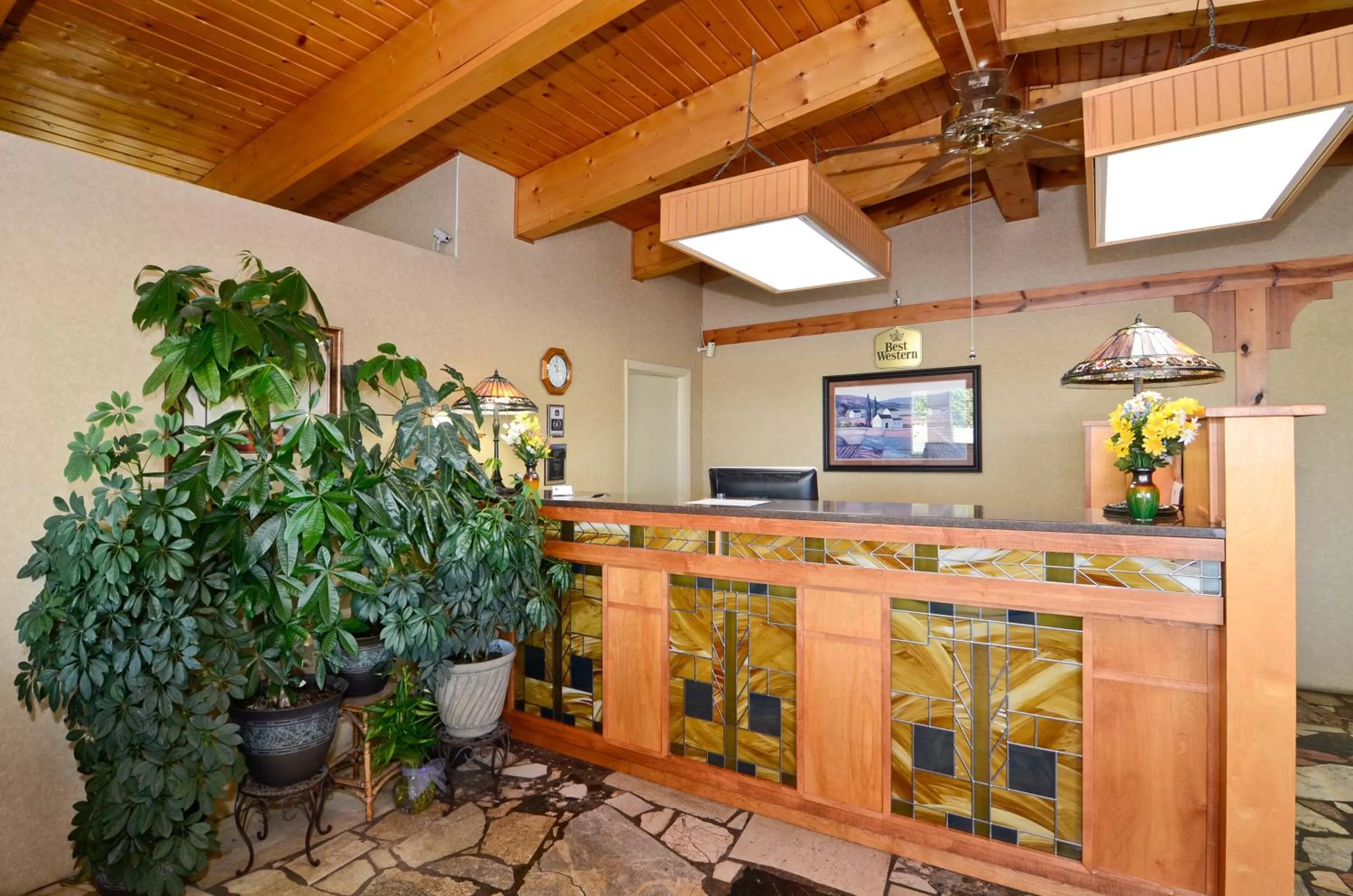 Lobby or reception in Americas Best Value Inn Iola