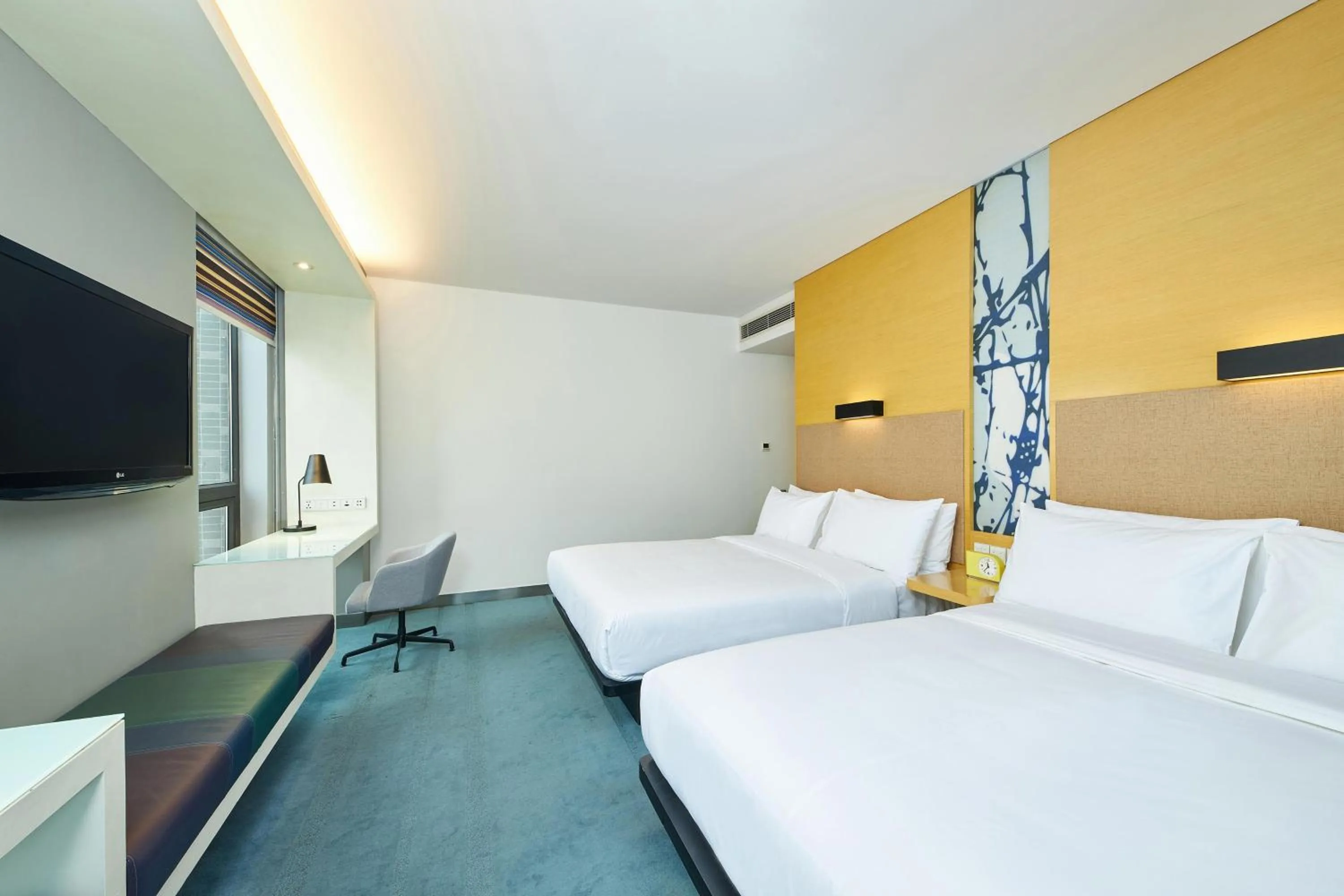 Photo of the whole room, Bed in Aloft Zhengzhou Shangjie