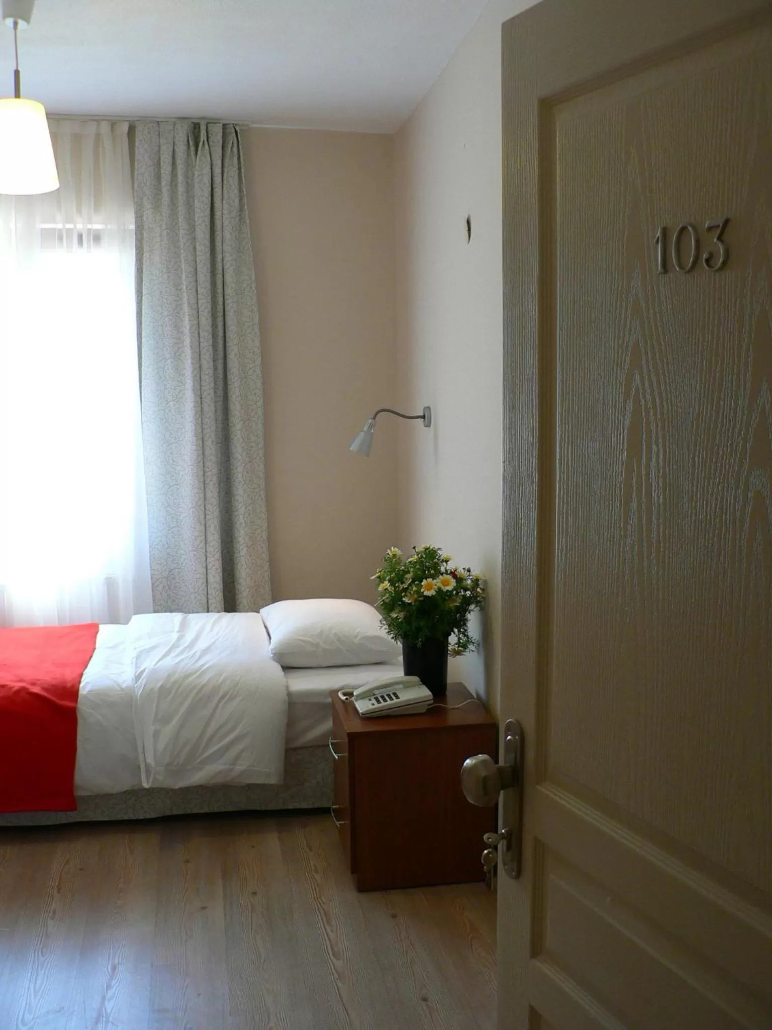 Decorative detail, Bed in Hotel Crowded House