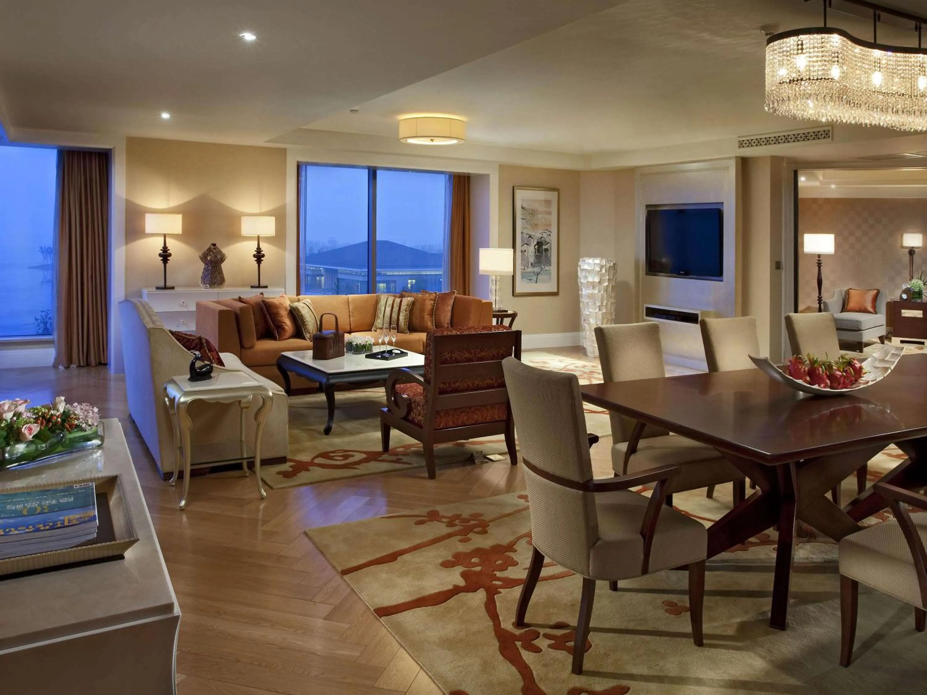 Photo of the whole room in Fairmont Yangcheng Lake