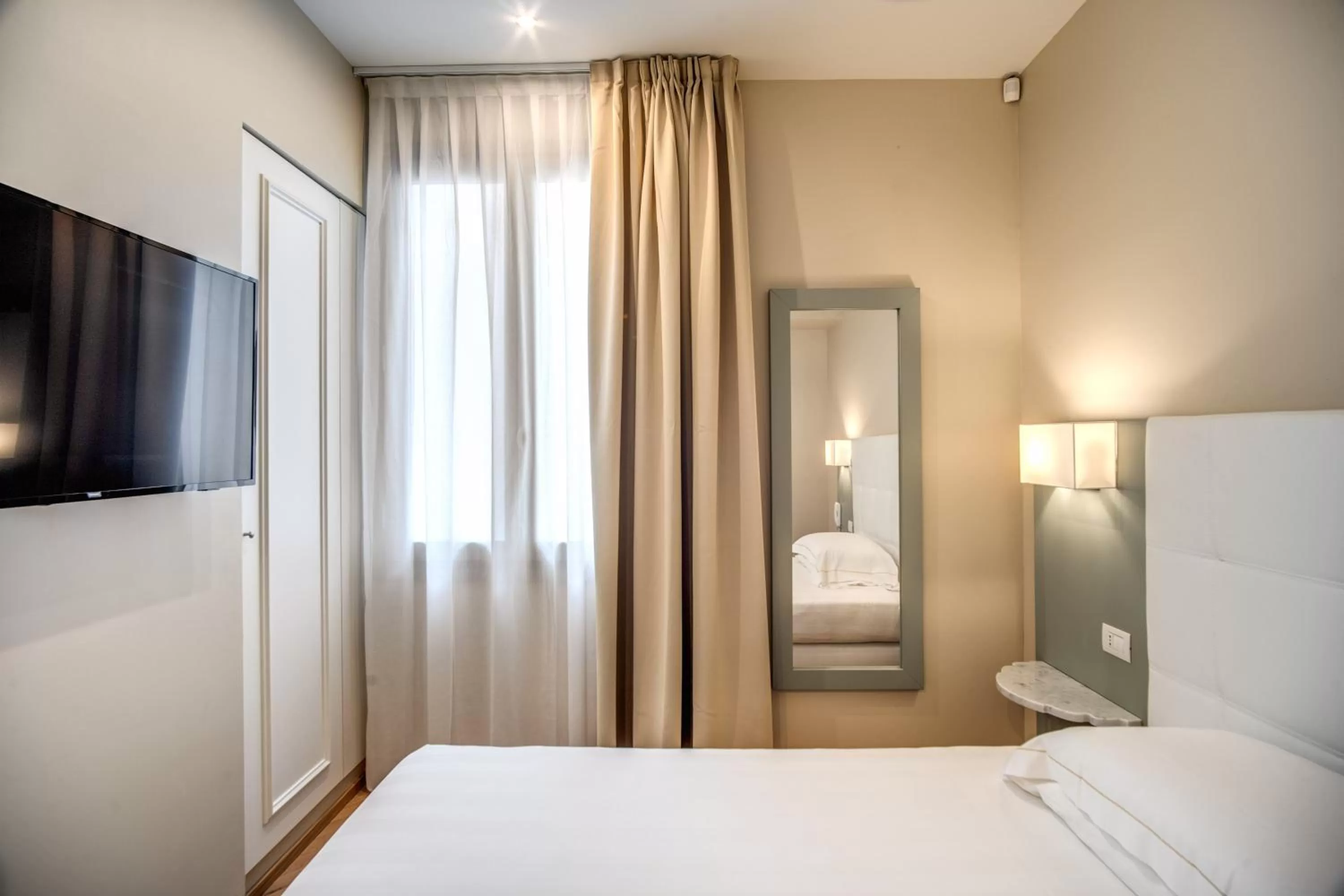 Bedroom, Bed in Hotel Ariele