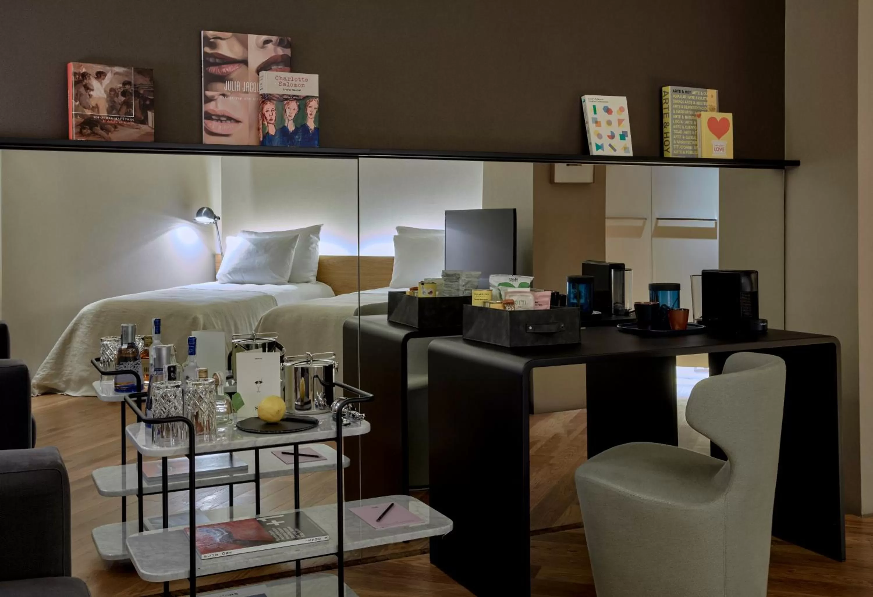 Coffee/tea facilities in Sir Victor Hotel, part of Sircle Collection