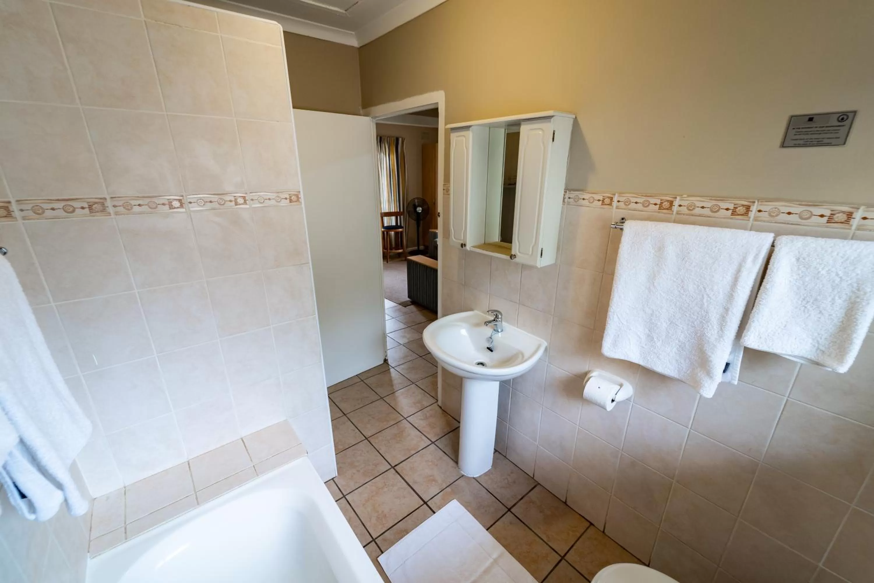 Bathroom in Gooderson Knysna Chalets