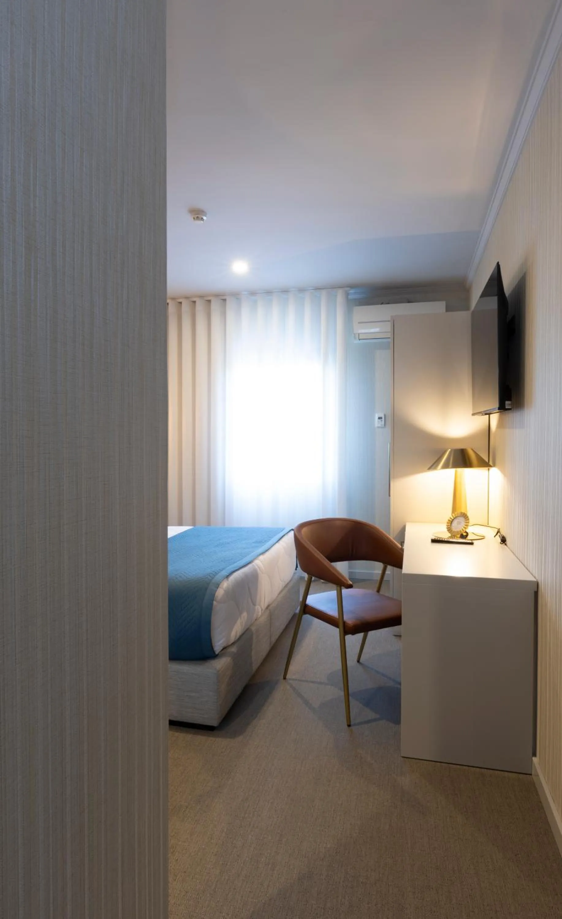 Bed in Hotel America