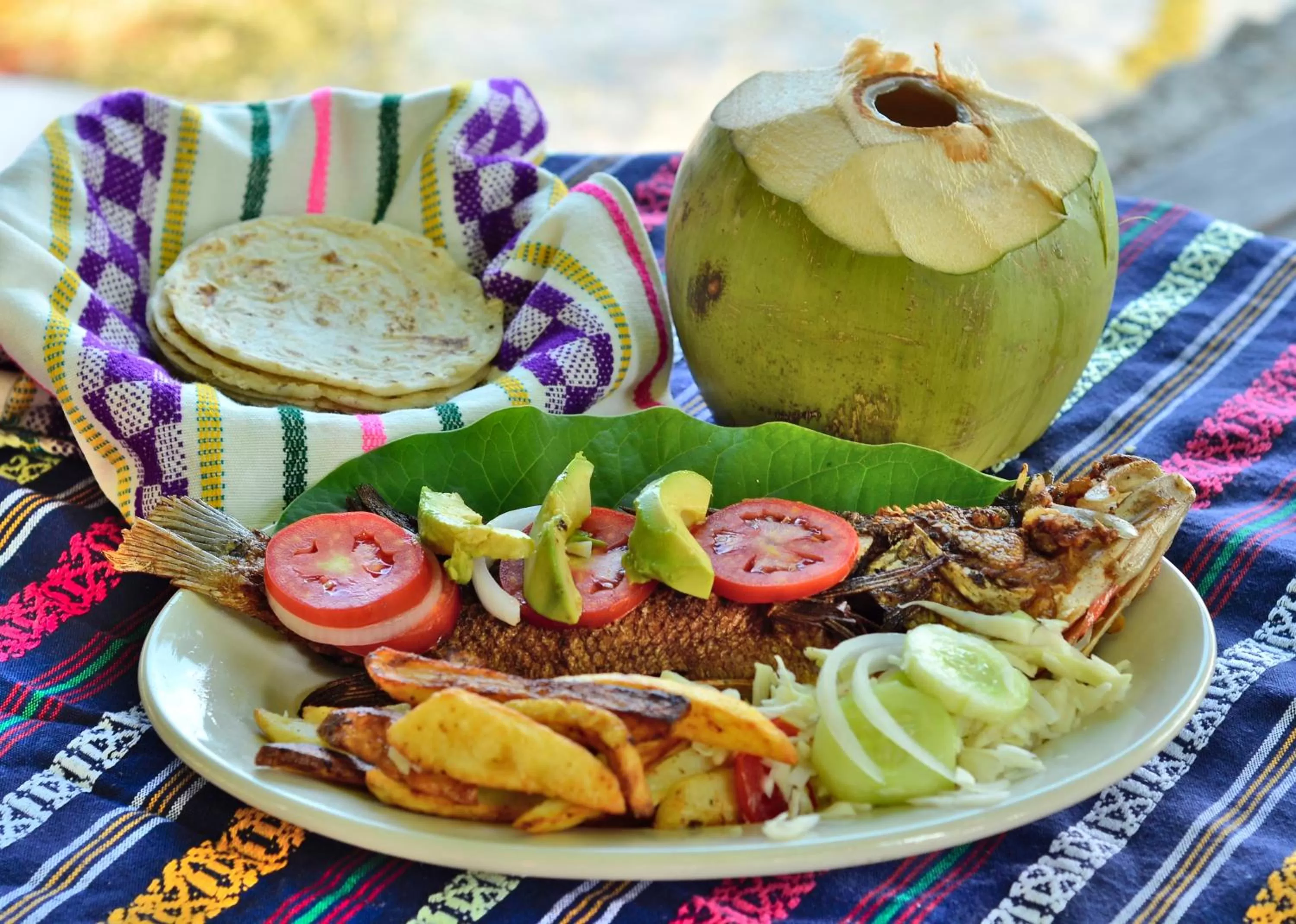 Restaurant/places to eat in Mayan Spirit