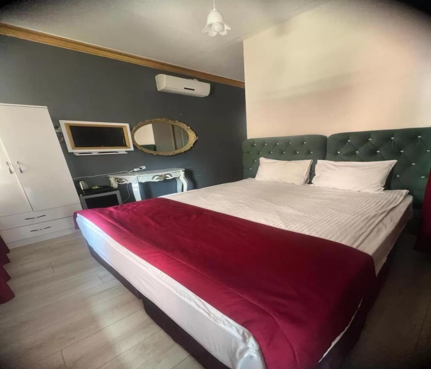 Bed in Old City Family Hotel