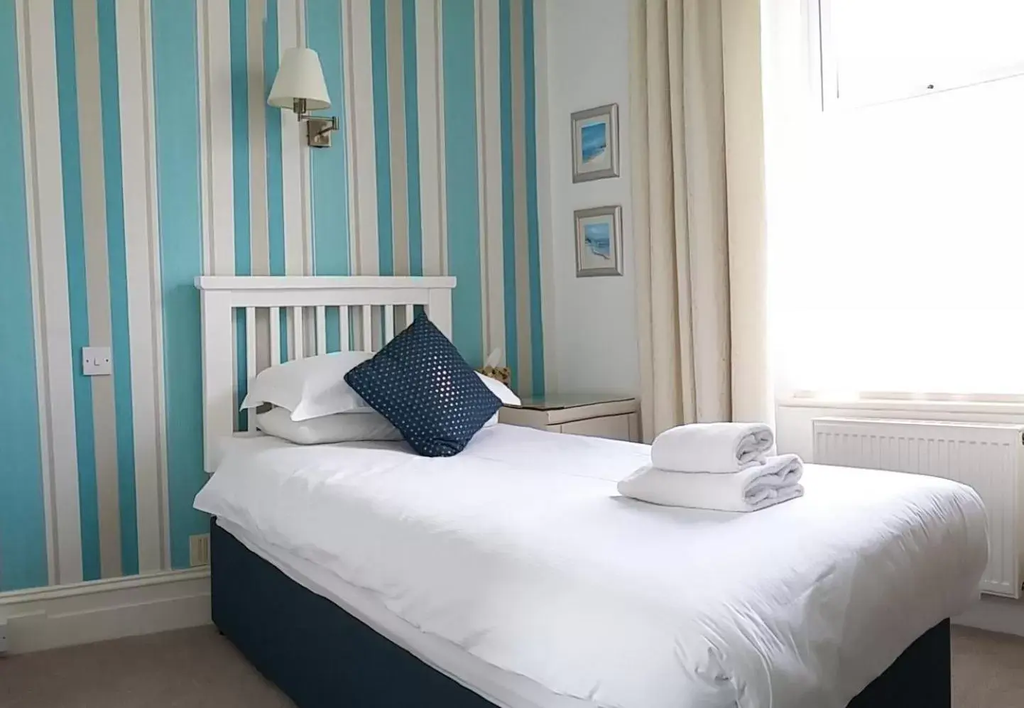 Single Room - single occupancy in Merritt Guest House B&B Single Room - single occupancy in Merritt Guest House B&B