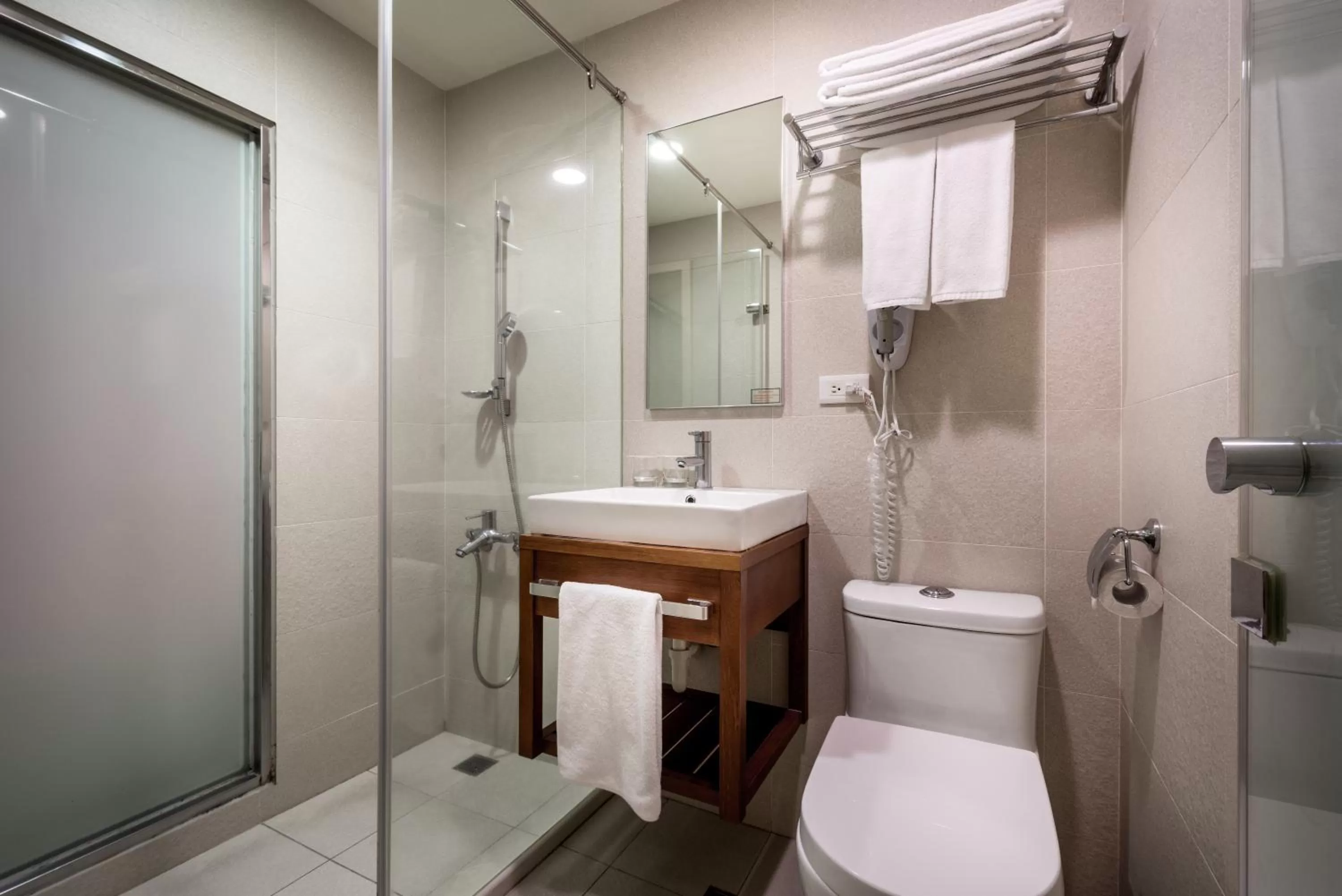 Bathroom in Wemeet Hotel Taipei