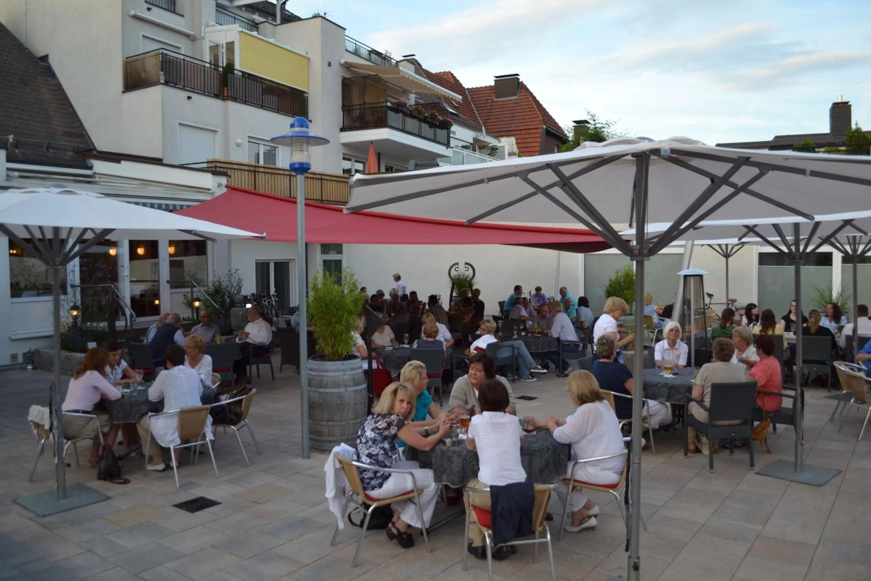 Facade/entrance in bei Kliewe im Westfälischen Hof