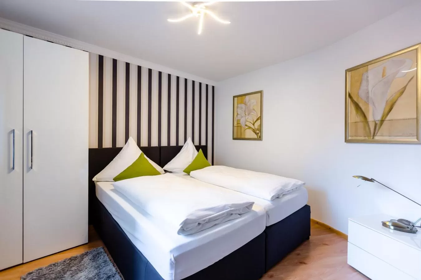 Bed in City Apartment an der Caracalla Therme