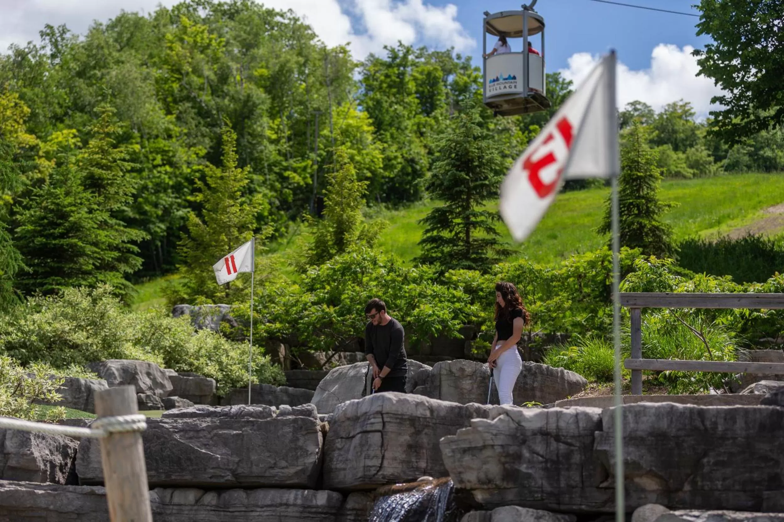 Minigolf in Blue Mountain Resort Home Collection