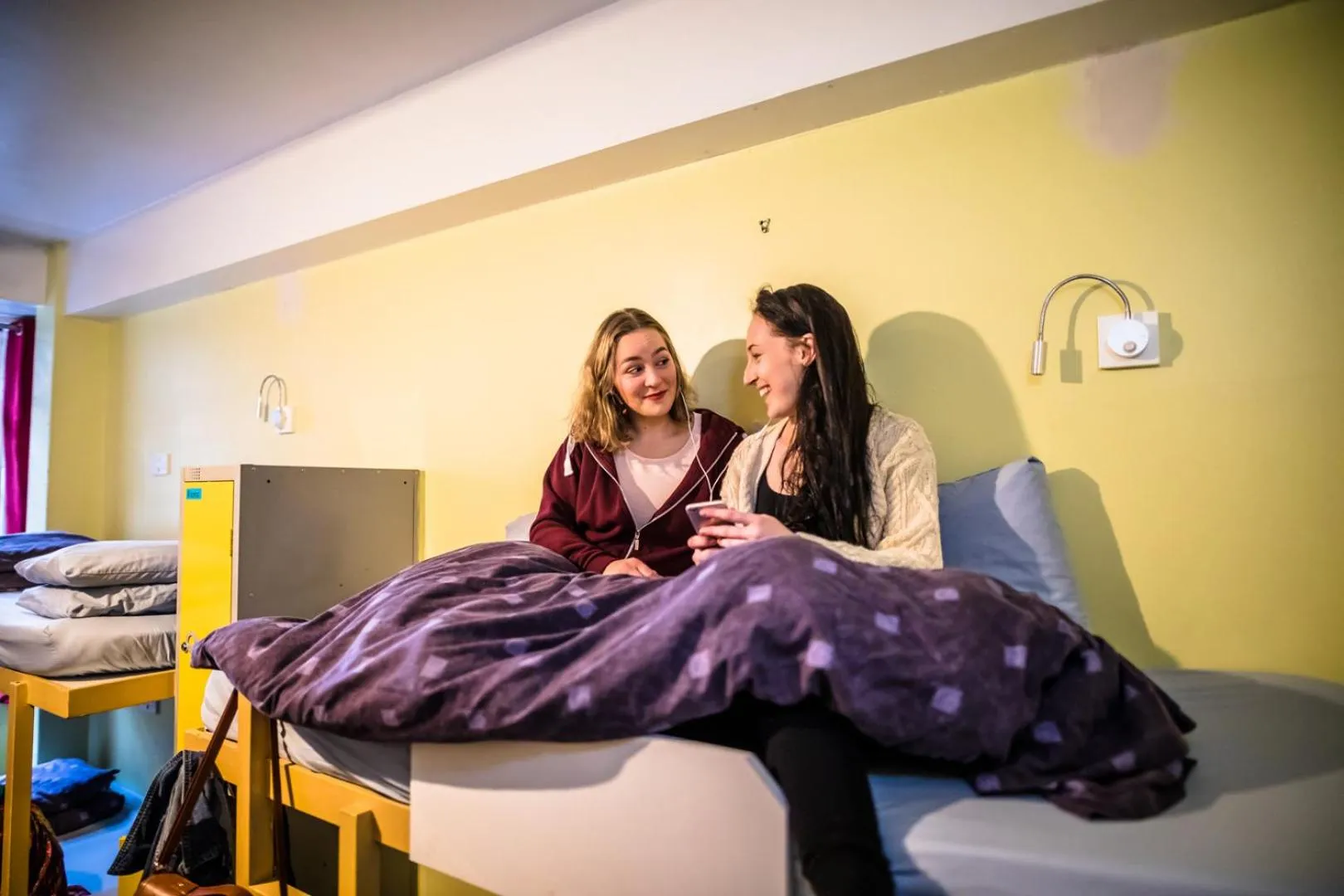 Bedroom, Bed in High Street Hostel - Over 18s Only, Backpackers Atmosphere