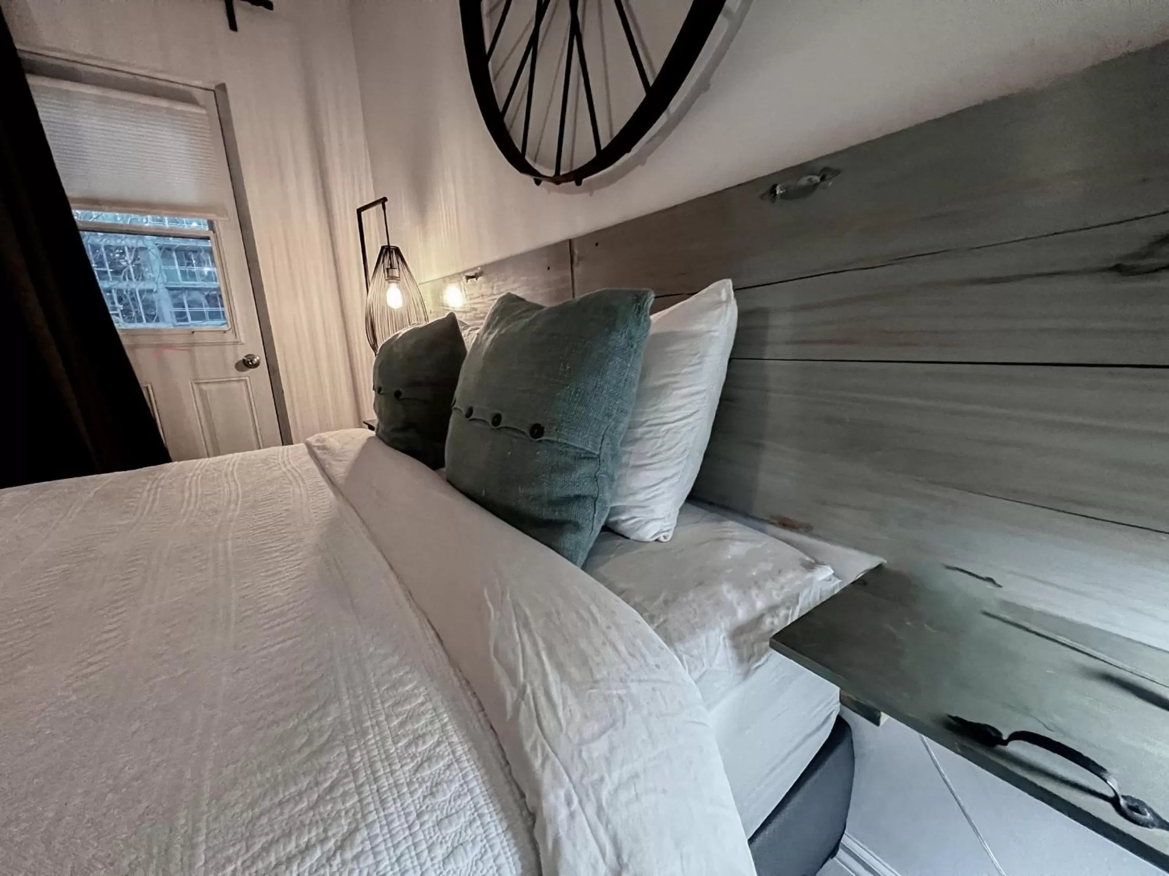 Bed in L'Hotel Particulier Griffintown